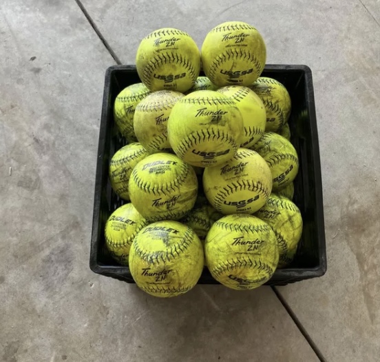 Used Mens Slowpitch softballs SidelineSwap