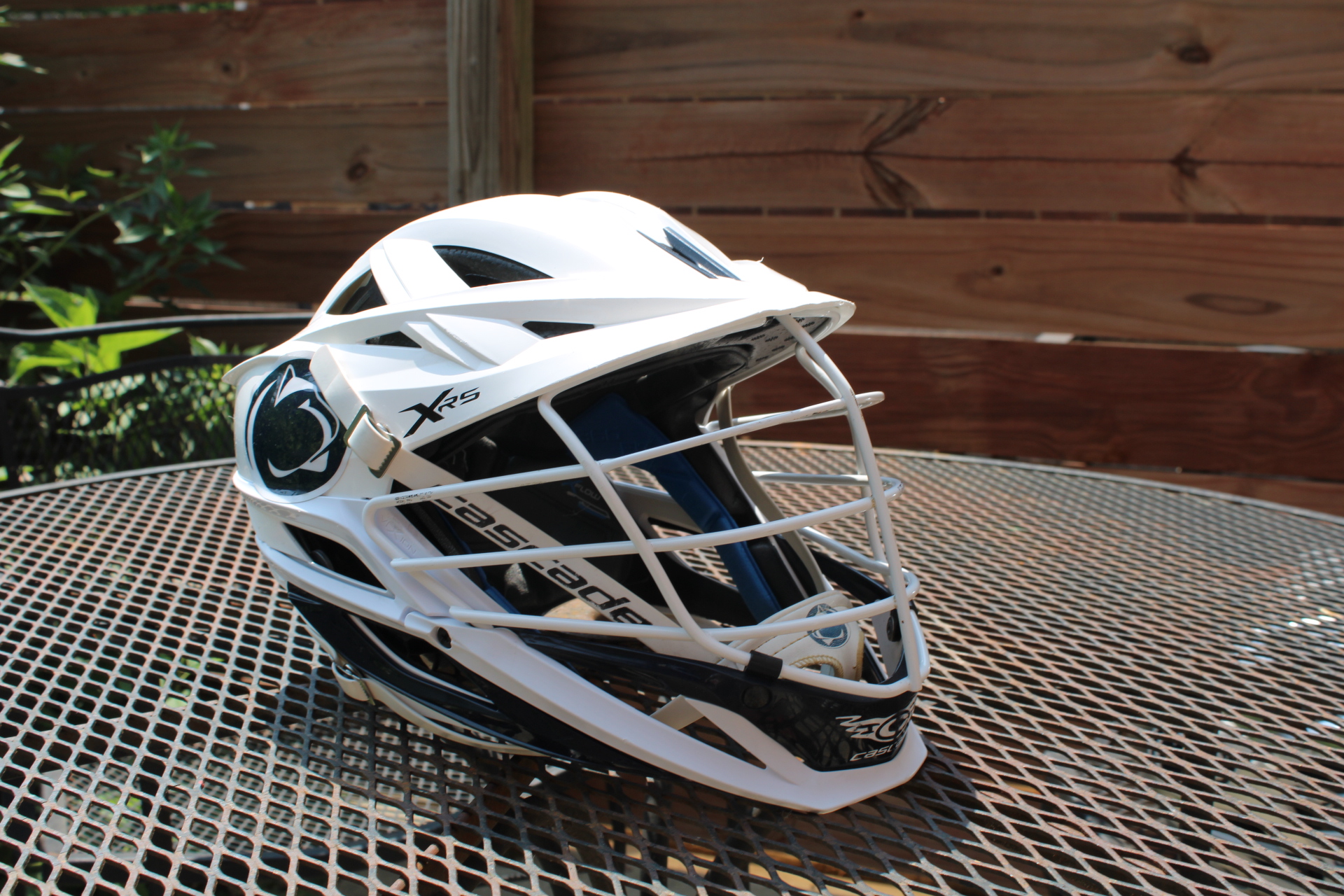 Penn State Lacrosse White Team Issued Cascade XRS Helmet SidelineSwap