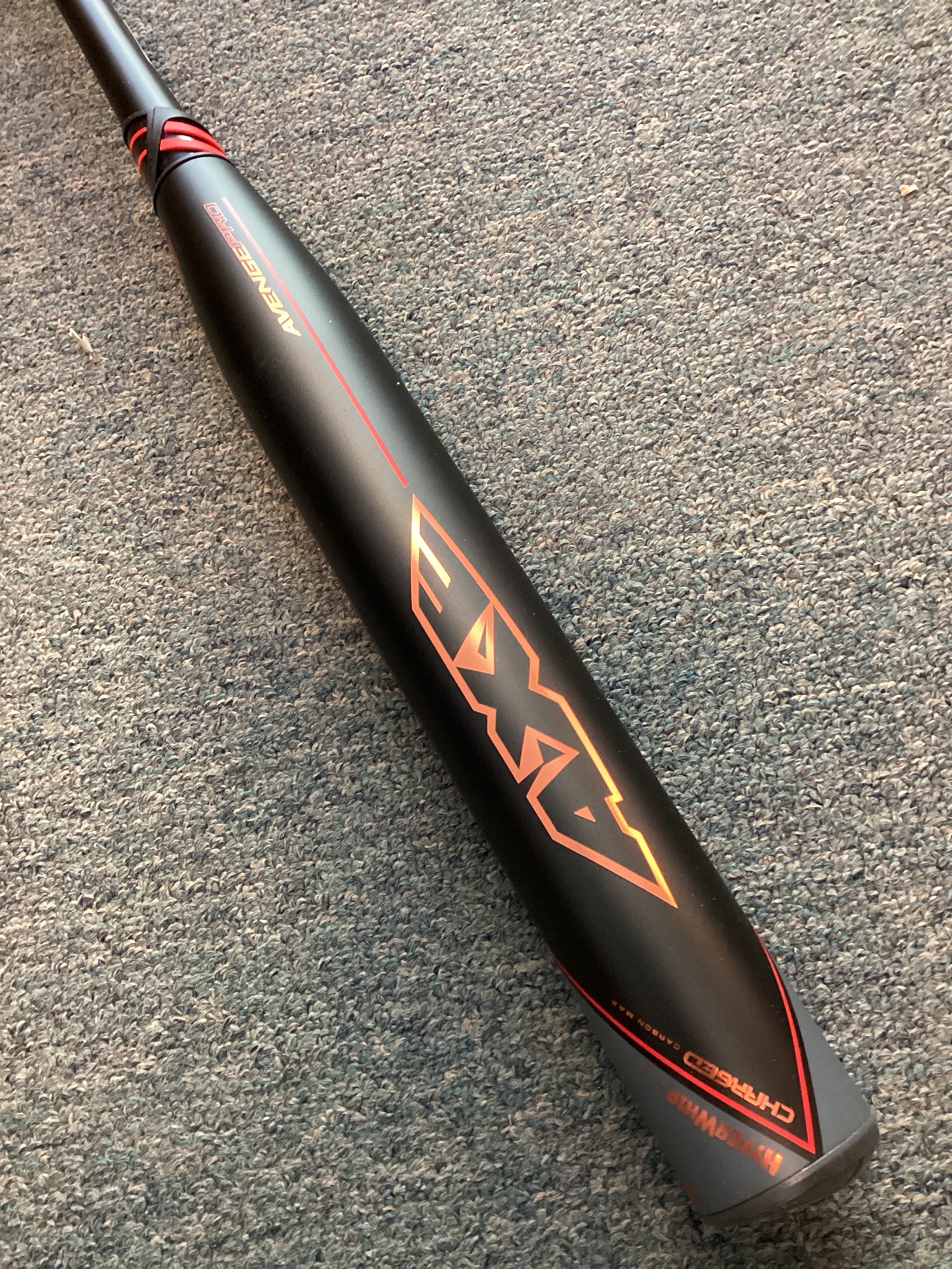 2022 AXE Avenge Pro Bat (8) 26 oz 34" USSSA Slowpitch Softball Bat