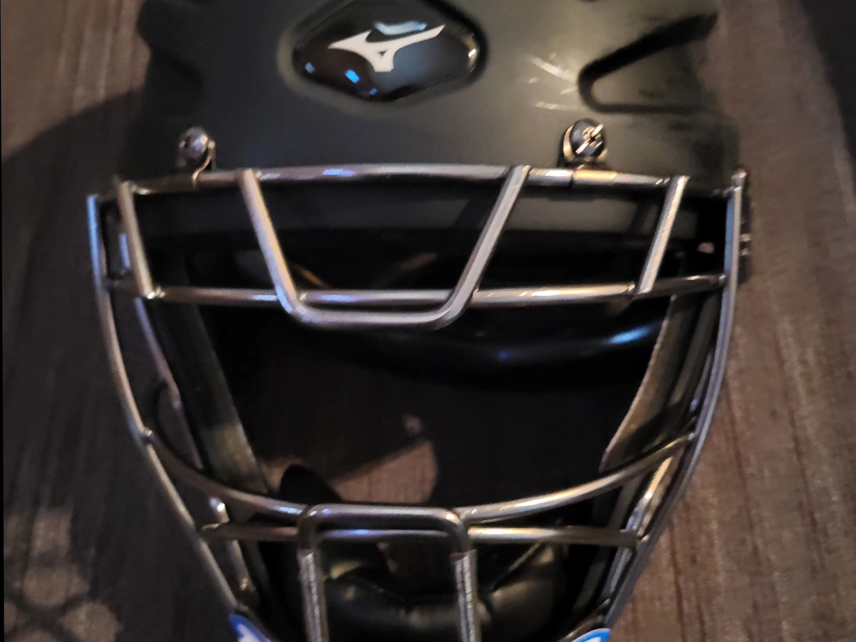 New Mizuno Samurai Catcher's Mask SidelineSwap