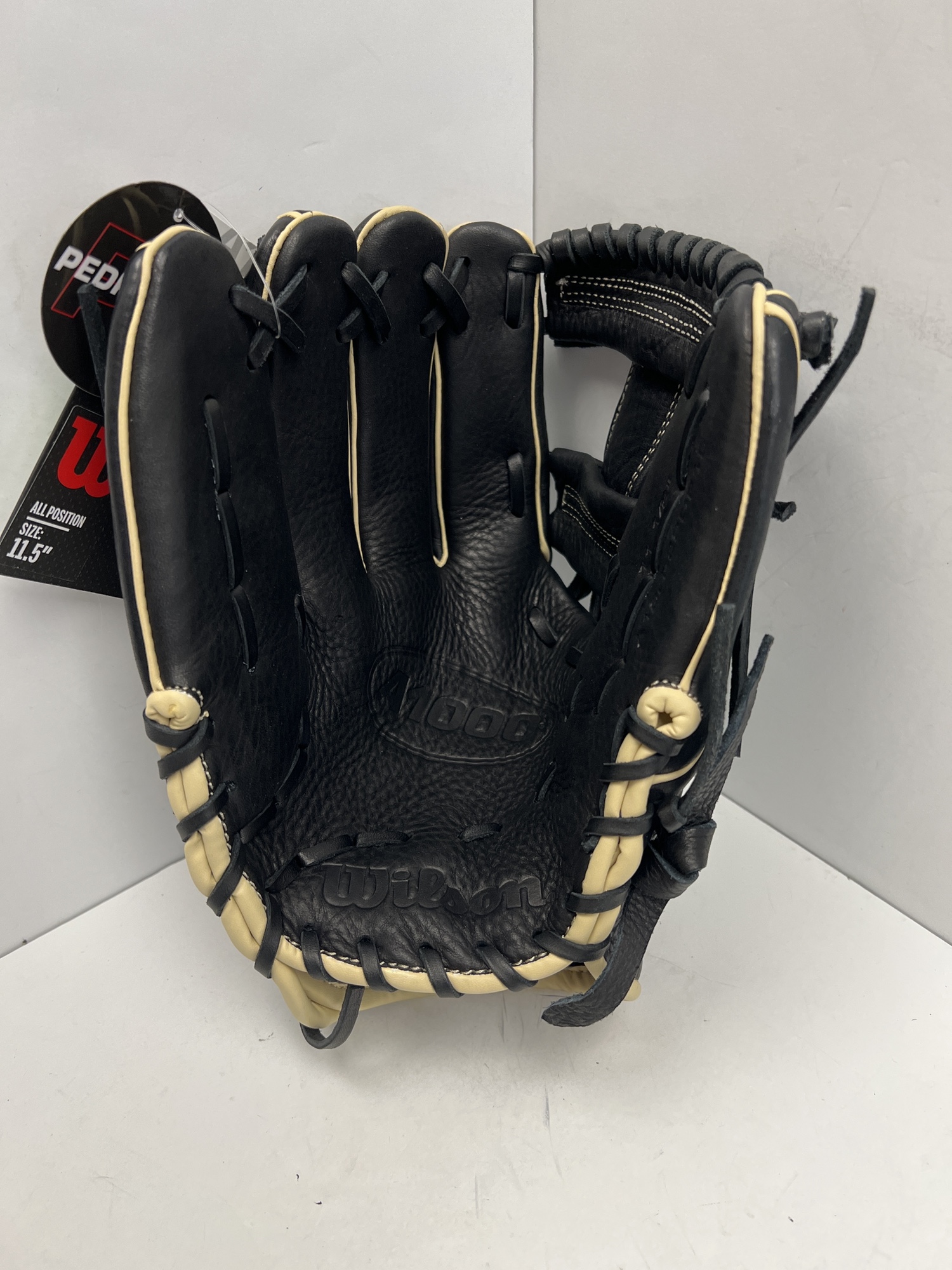 Wilson A1000 New 11.5” LH Throw Baseball Glove SidelineSwap