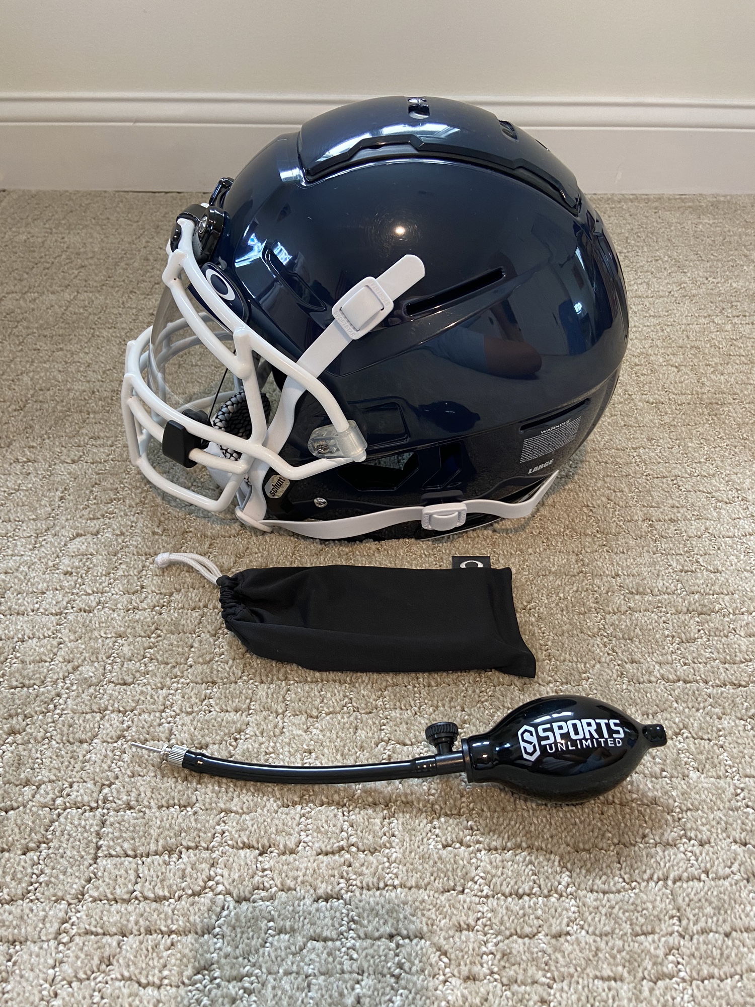 Schutt F7 LX1 Brand New With Oakley Visor Sports Star TRex