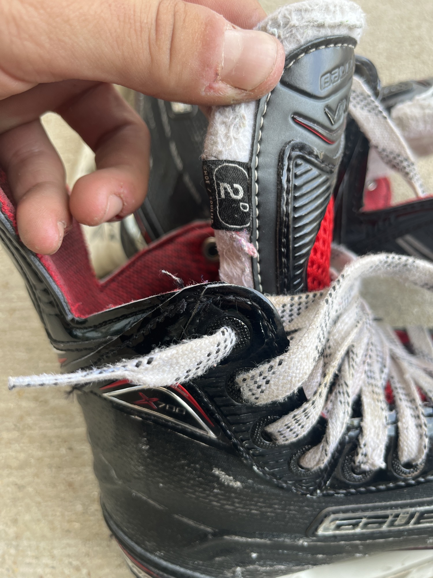 bauer vapor x700 junior skates