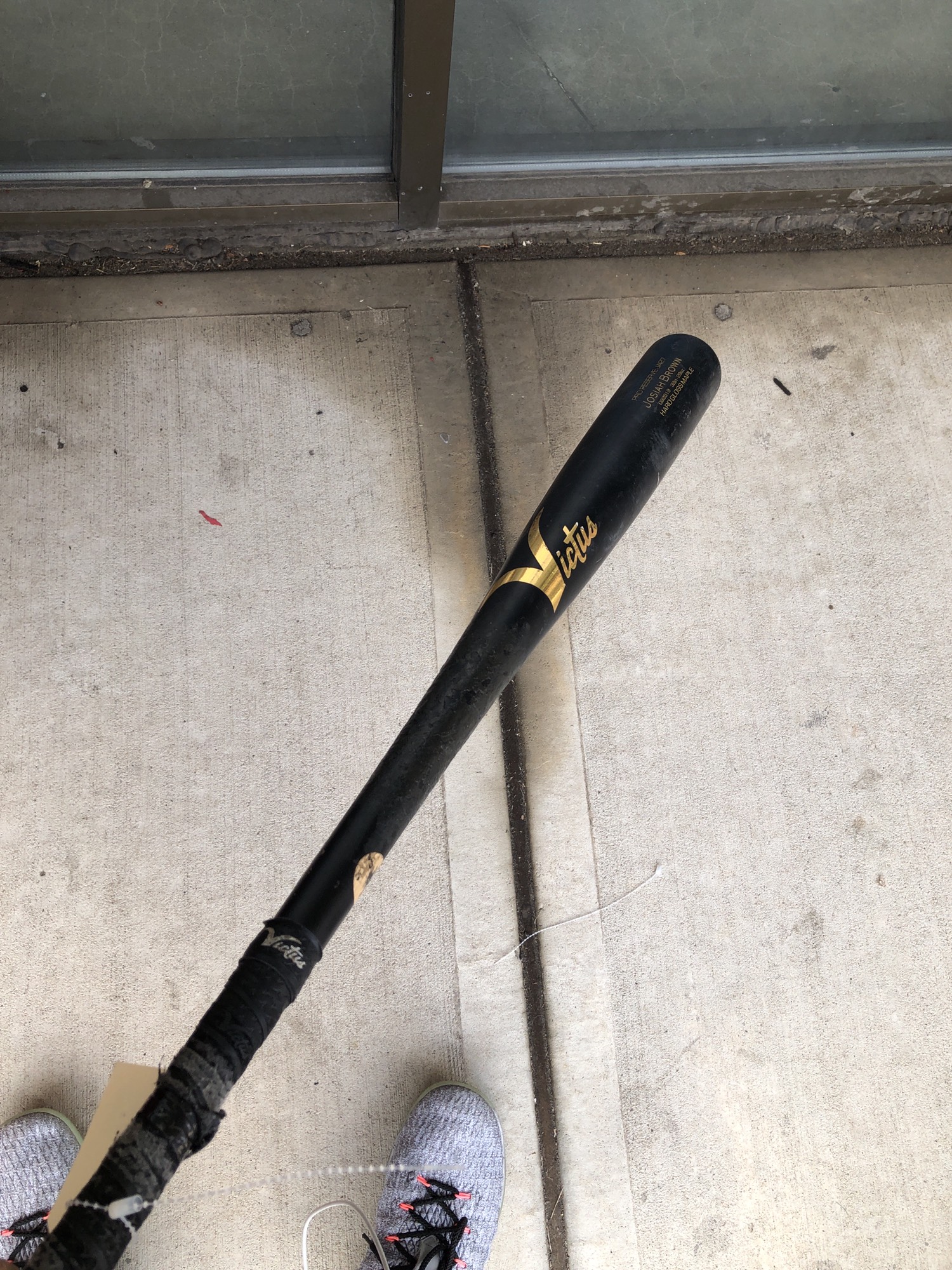 Used Victus Ja27 Wood Bat 32" SidelineSwap
