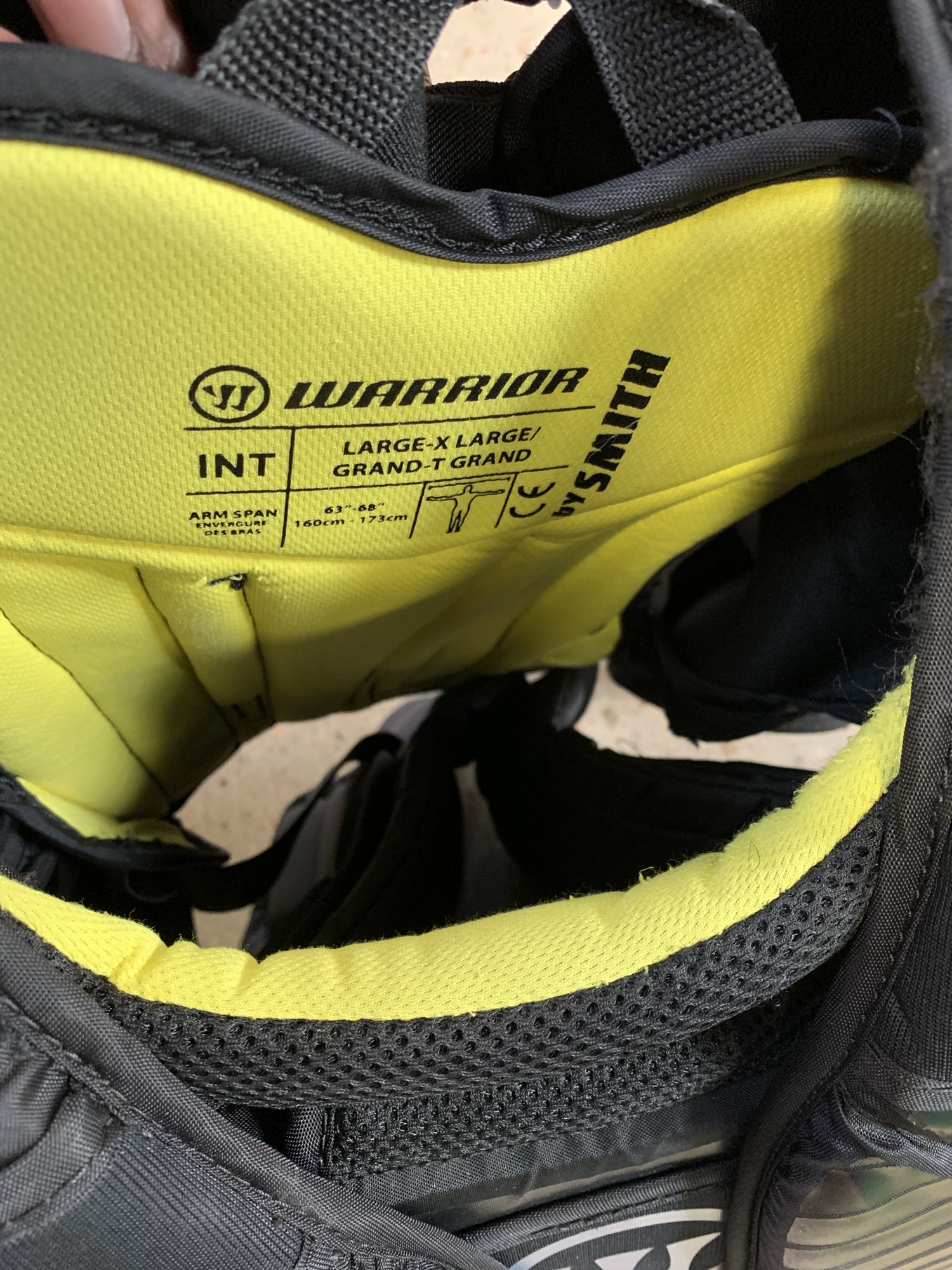 Used Large/Extra Large Warrior Ritual GT2 Goalie Chest Protector