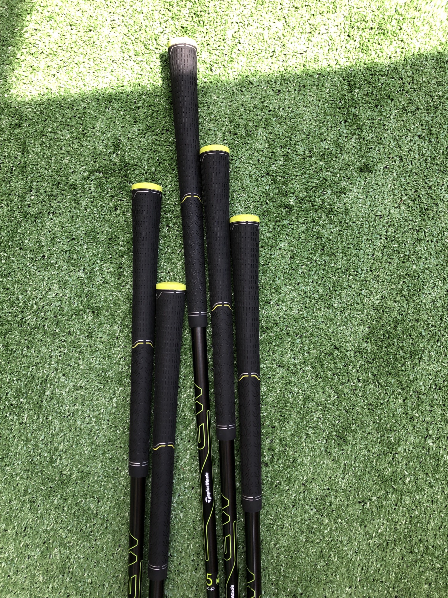 Used Men's TaylorMade M2 2017 RightHanded Golf Iron Set (Number of