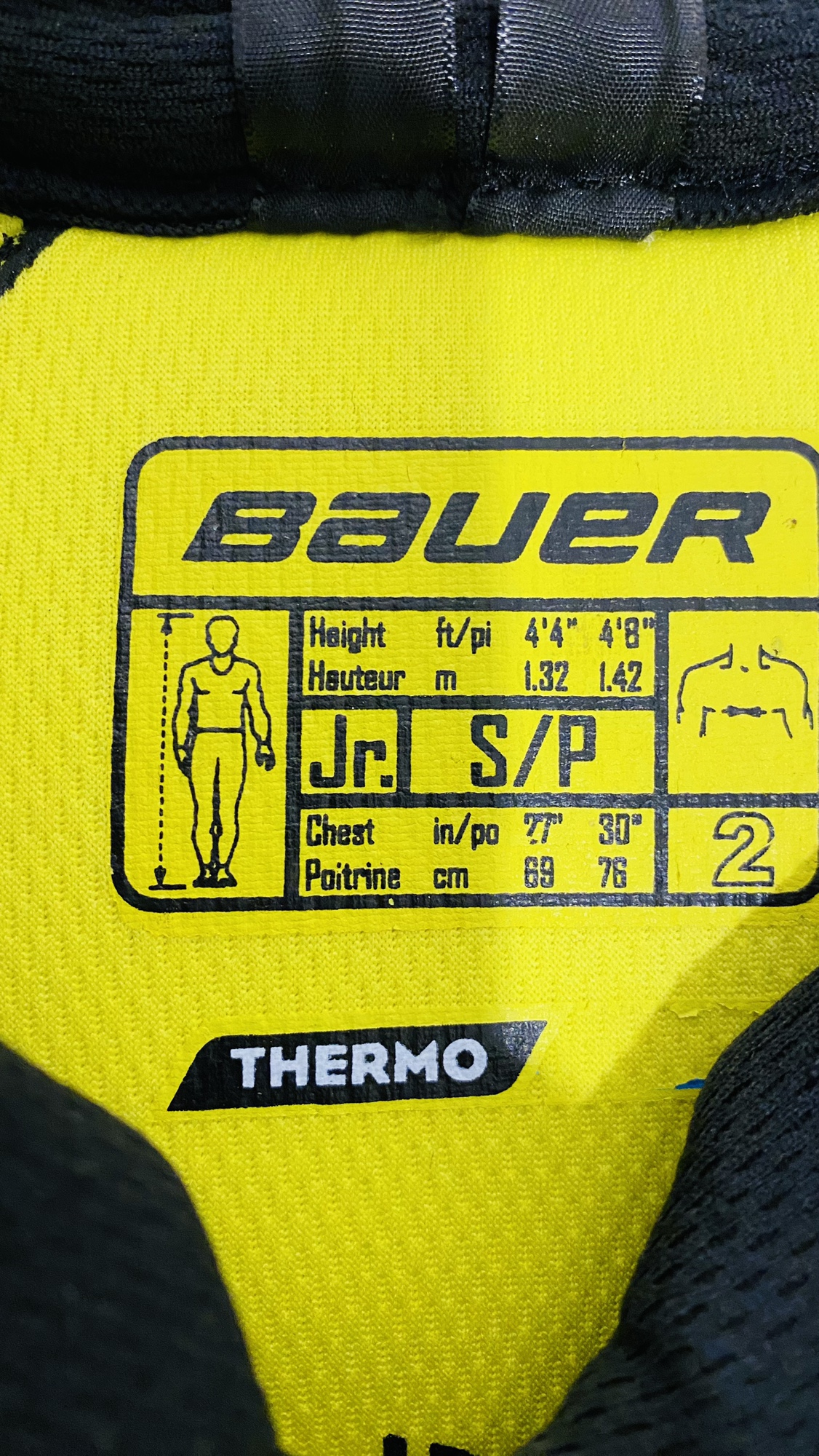 Bauer Supreme 2S Hockey Shoulder Pads New Store Display No Tags