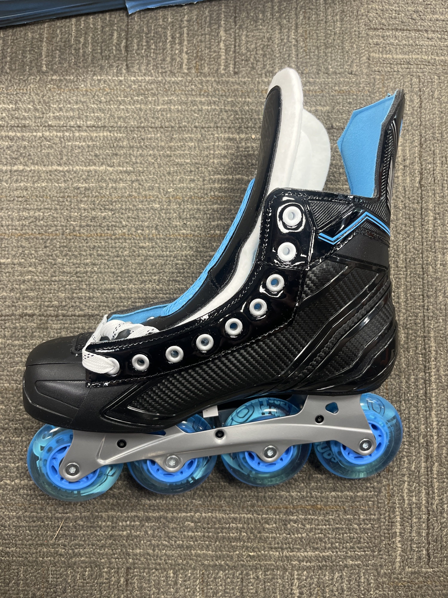 New Bauer Regular Width Size 10 RSX Inline Skates SidelineSwap