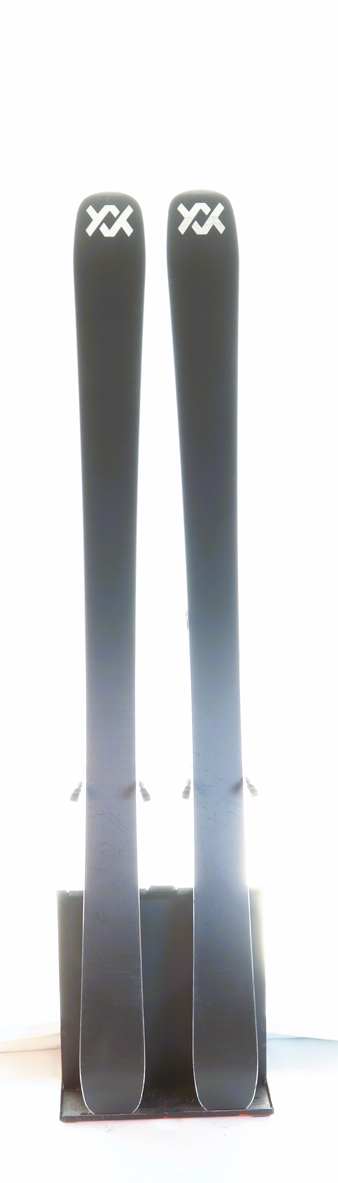 Used 2023 Volkl Yumi 84 Skis With Marker Squire 11 Bindings Size 154