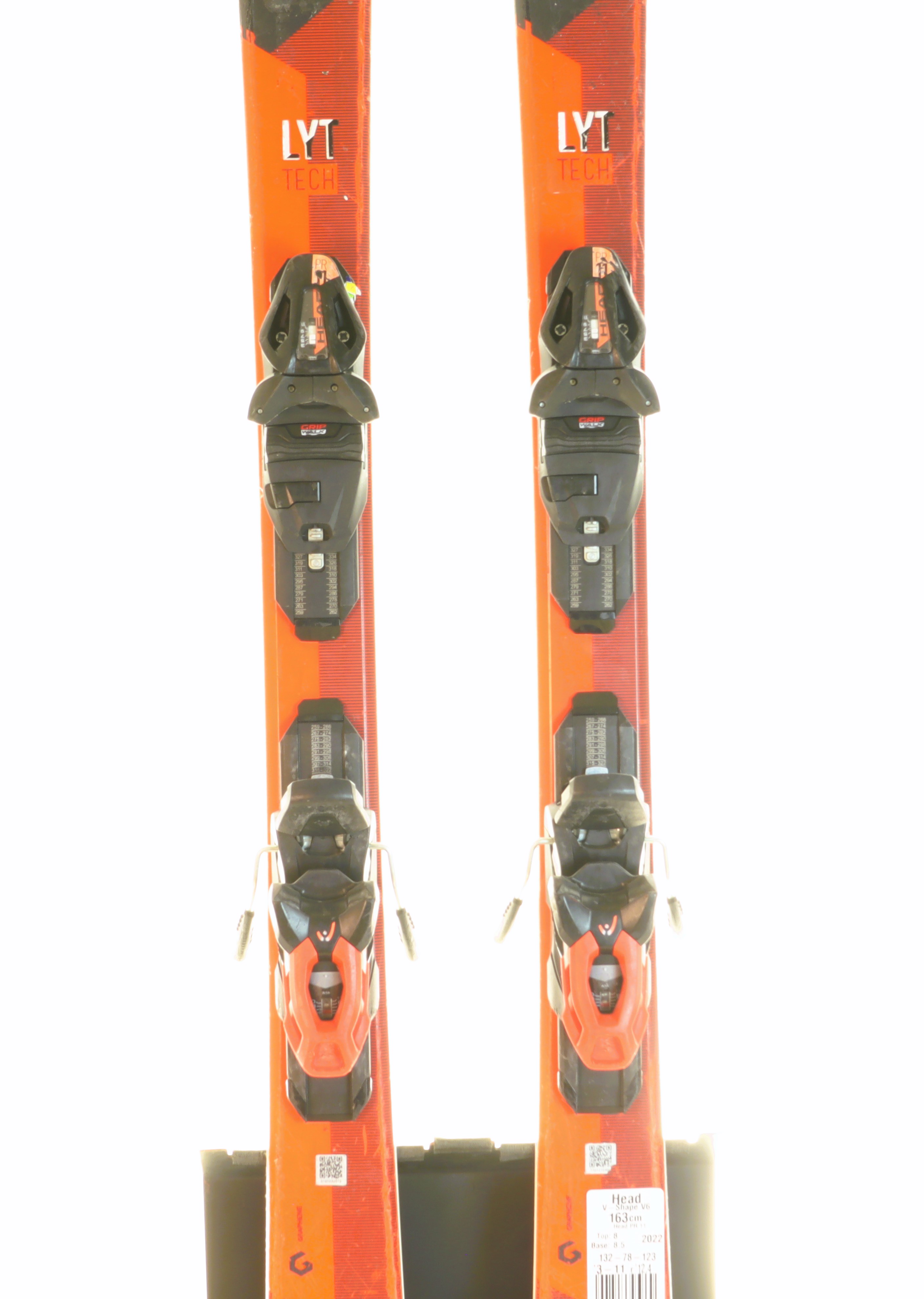 Used 2022 Head V-Shape V6 Skis With Head PR 11 Bindings Size 163