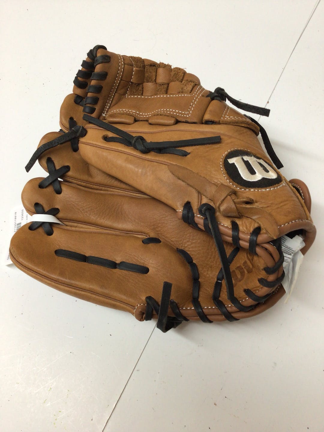 Used Wilson Aura A900 12" Fastpitch Gloves SidelineSwap