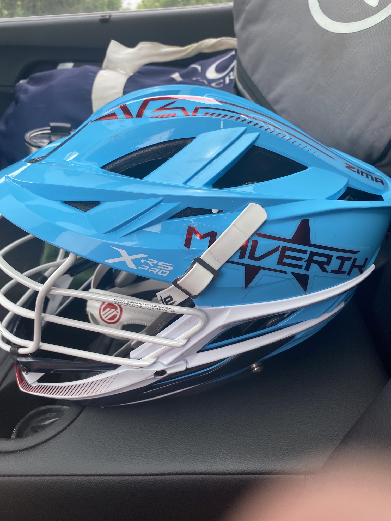 2023 Maverick Showtime Cascade xrs pro Helmet | SidelineSwap