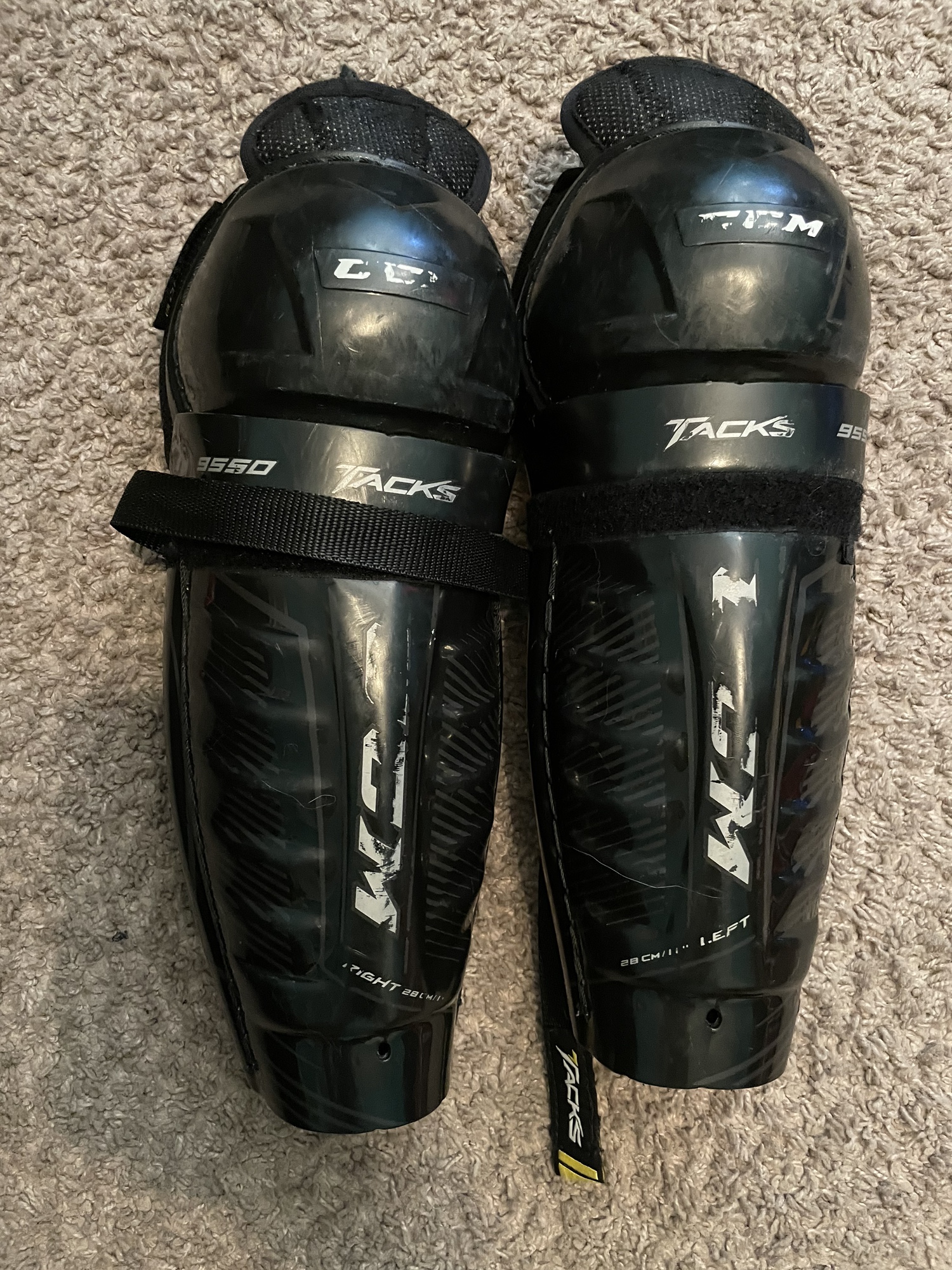 Used CCM Tacks 9550 Shin Pads SidelineSwap