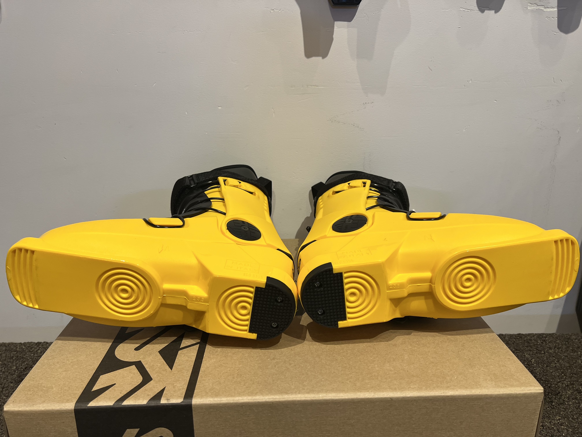 NEW K2 FL3X Evolver JR 70 Ski Boots 23.5 | SidelineSwap | Buy and