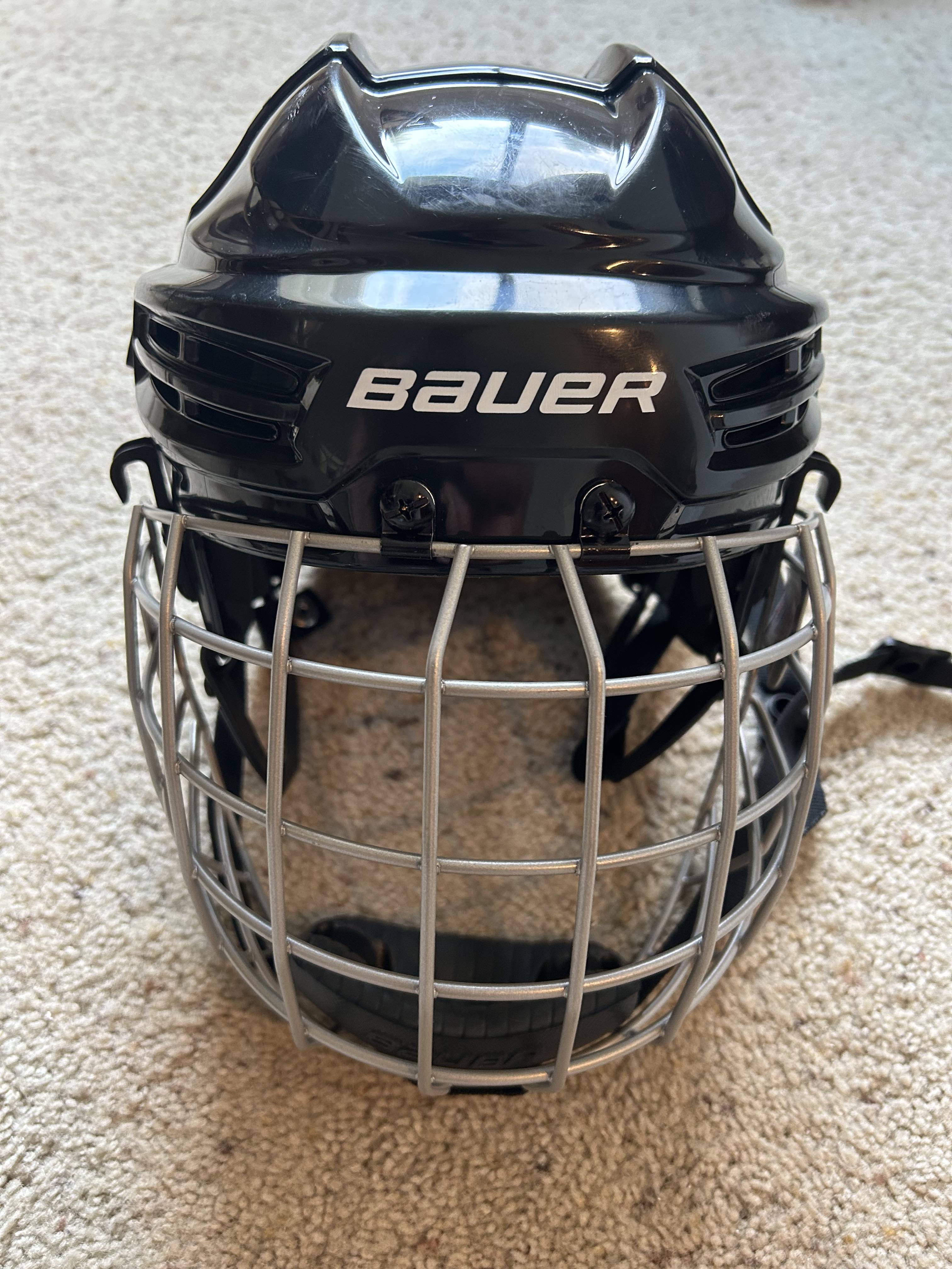 Used Medium Bauer IMS 5.0 Helmet with Silver Cage Excellent condition