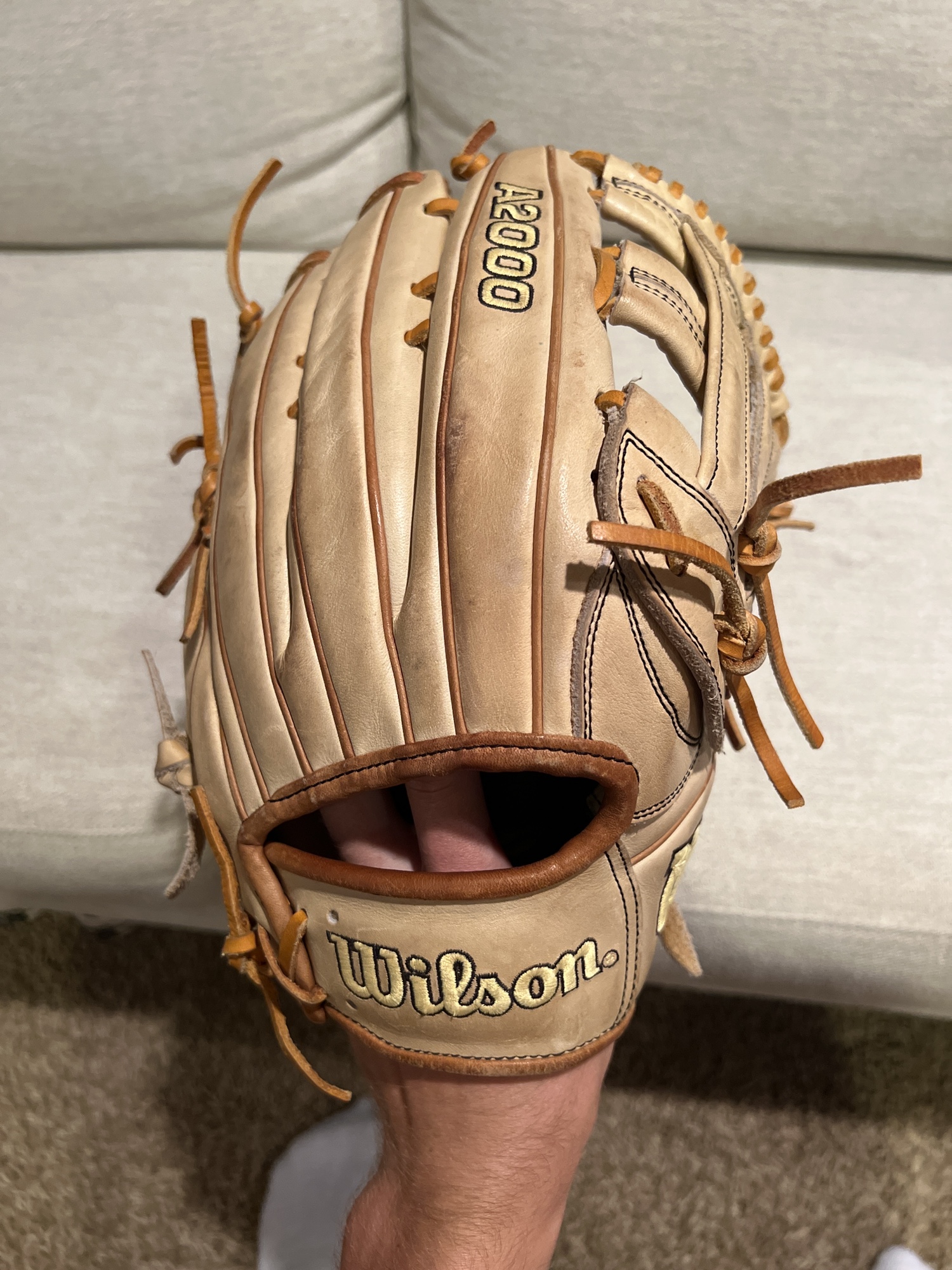 Used Wilson A2000 Outfield glove 12.75in SidelineSwap