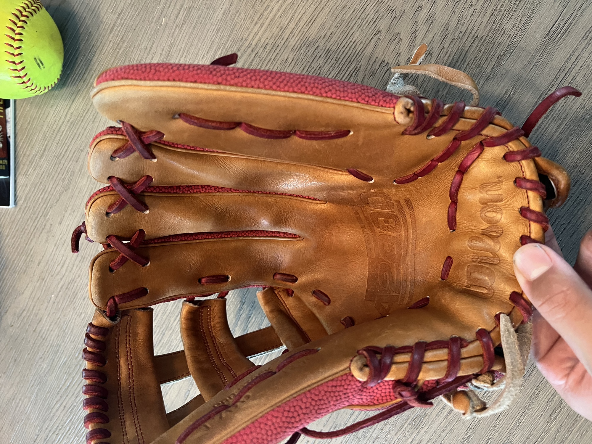 Custom A2000 Outfield Glove SidelineSwap