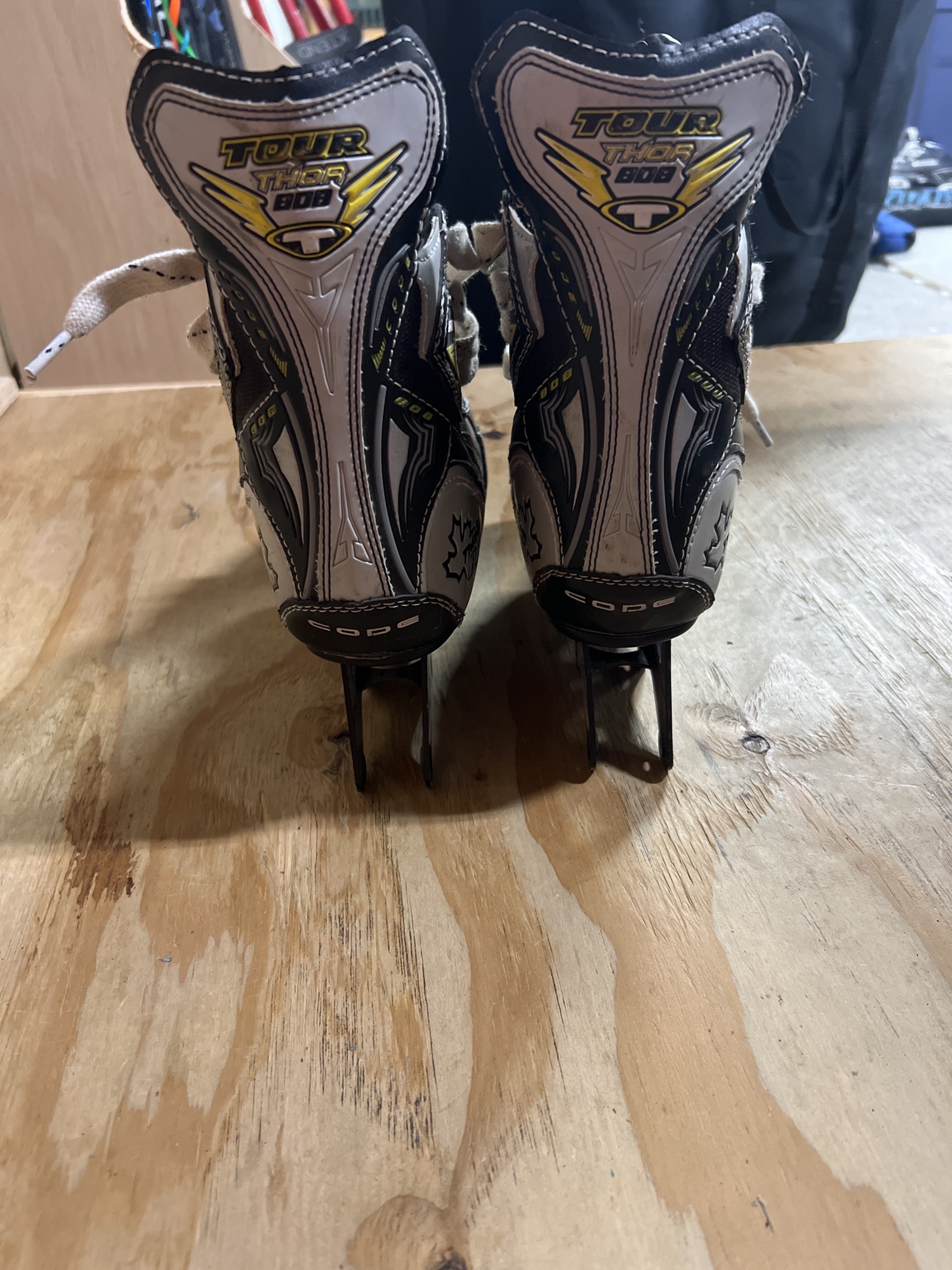 Tour Thor 808 inline skates SidelineSwap