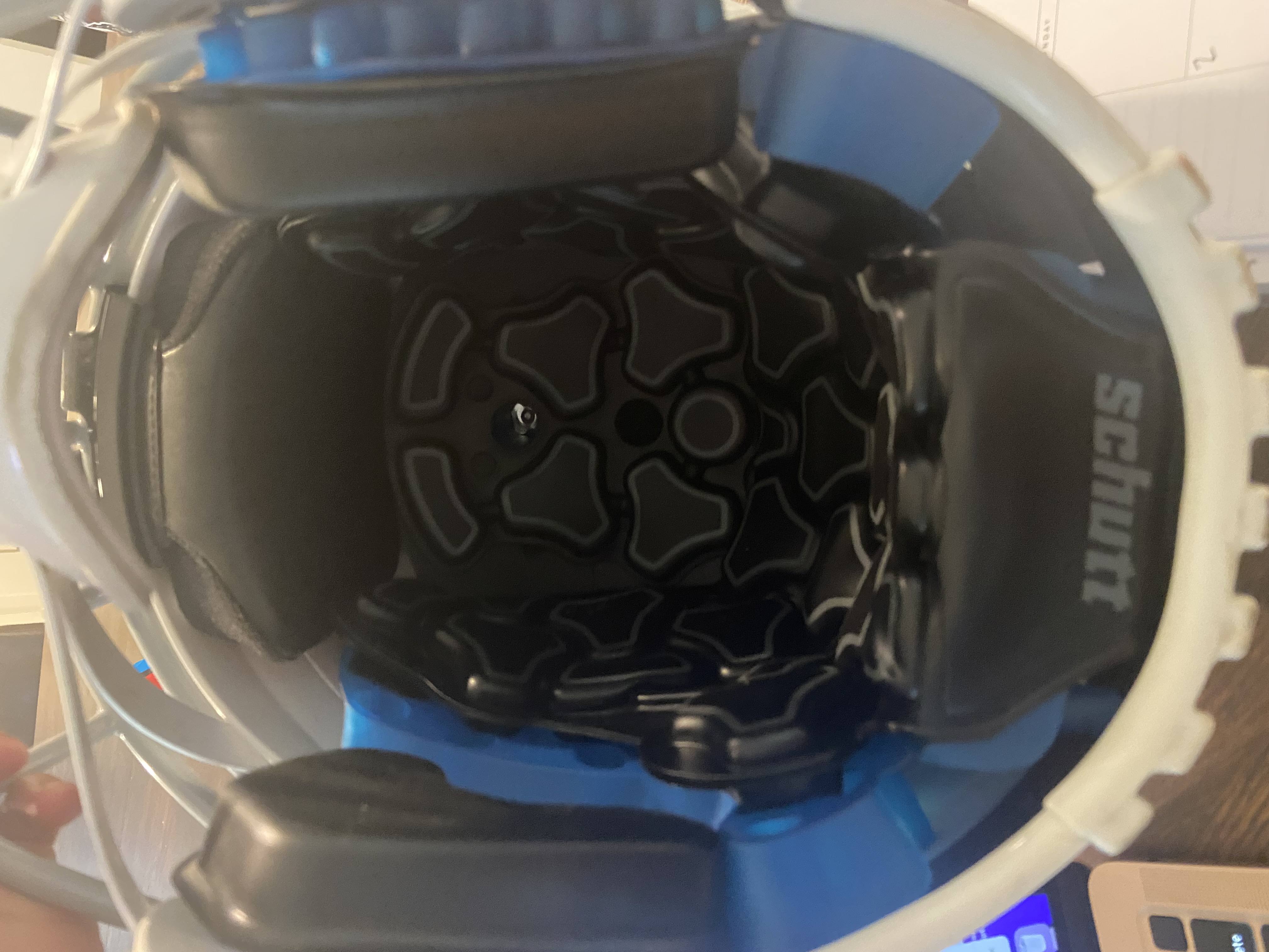 Schutt F7 LX1 Helmet 2022 with Face Mask and upgraded chin strap, Youth Medium SidelineSwap