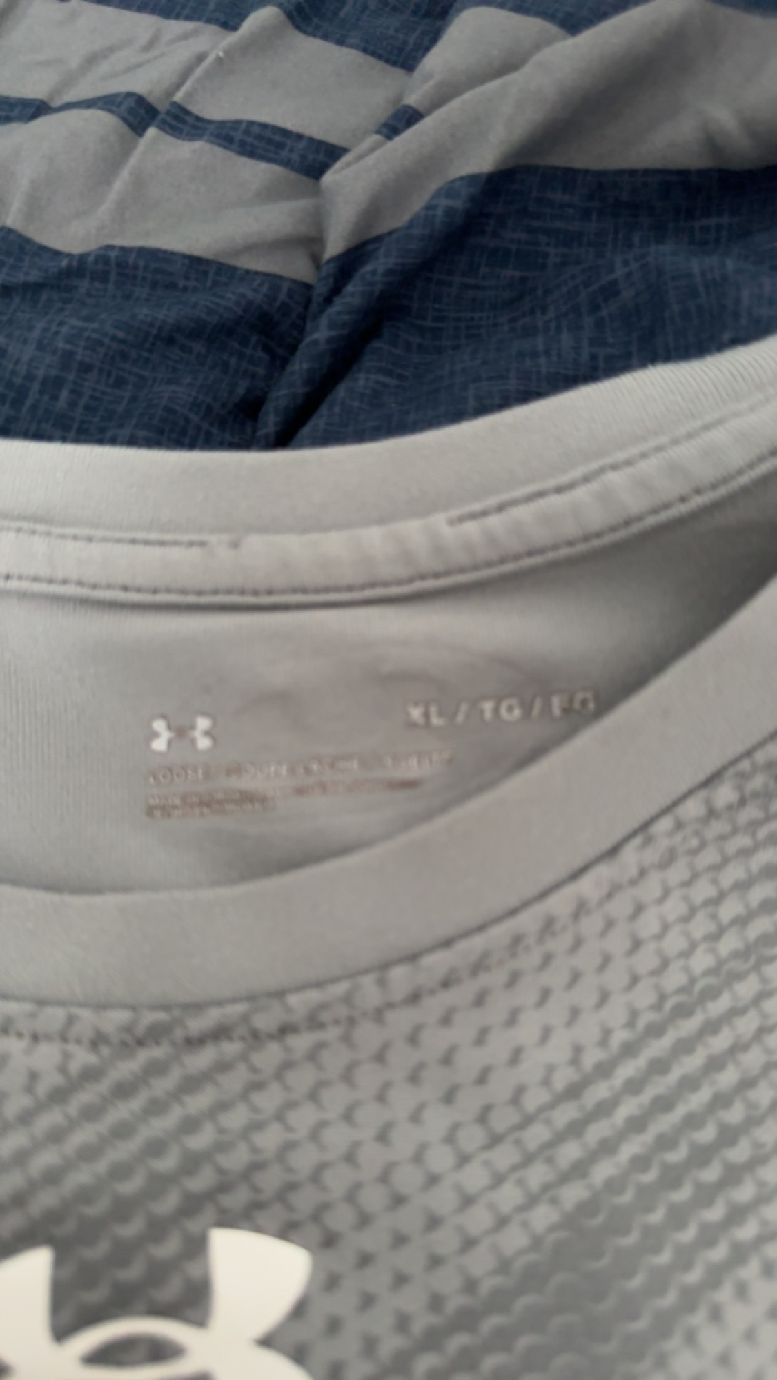 Loyola Lacrosse Practice Shirt XL SidelineSwap