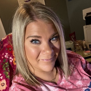 Ashleybaire01