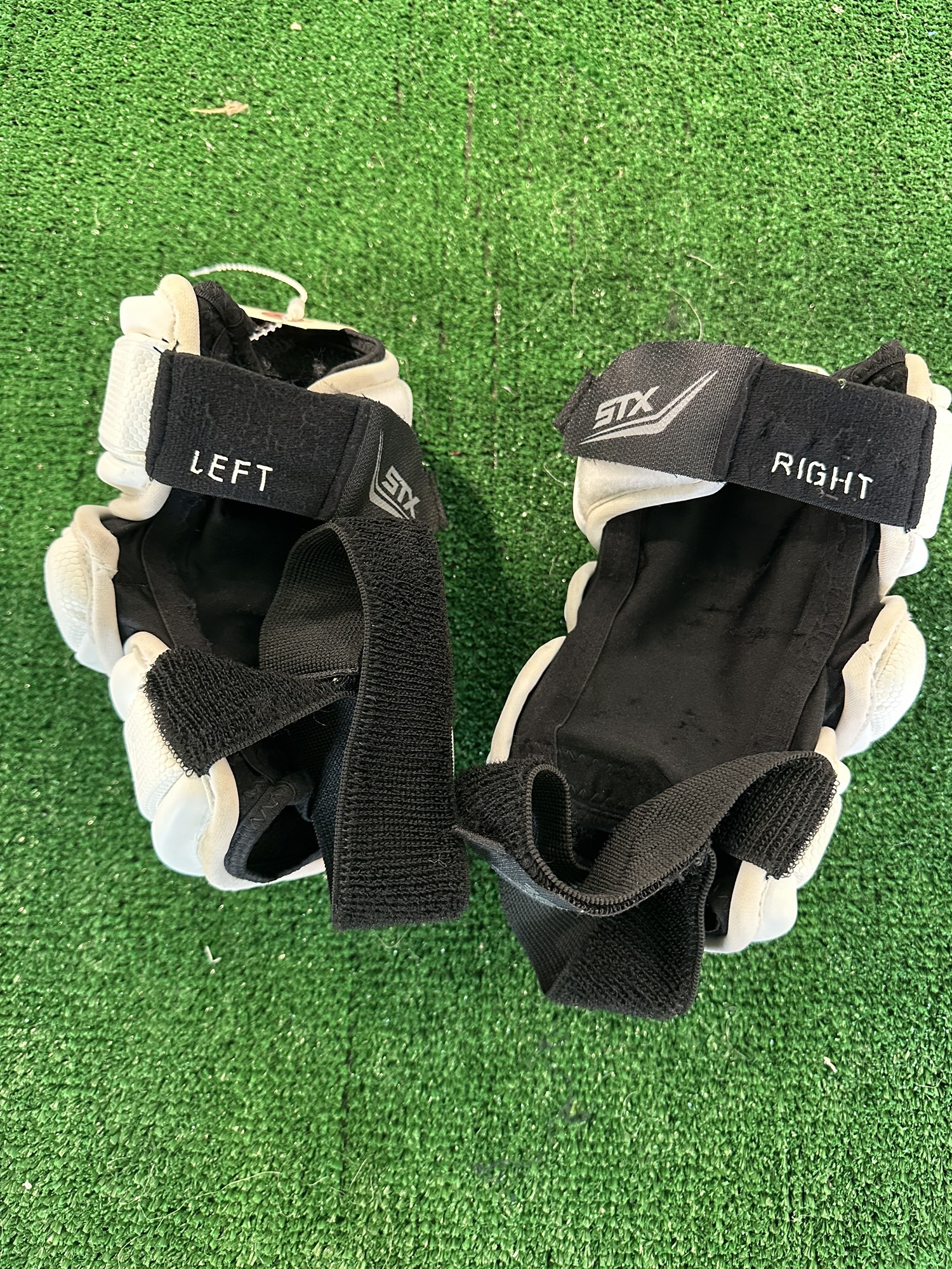 Used Medium STX Stallion 300 Arm Pads SidelineSwap