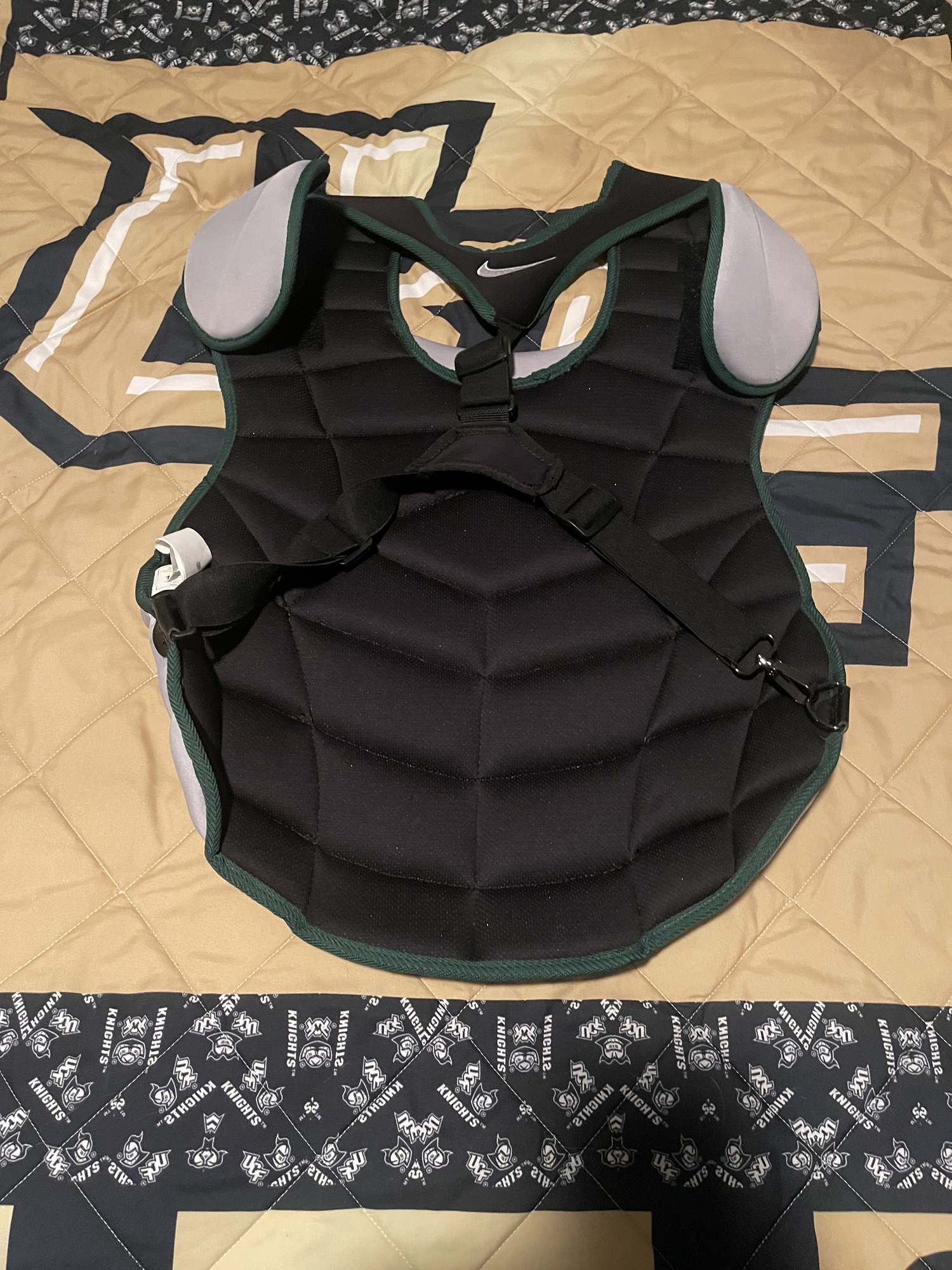 Worn Once Nike Vapor Chest Protector Green/Grey 18” SidelineSwap