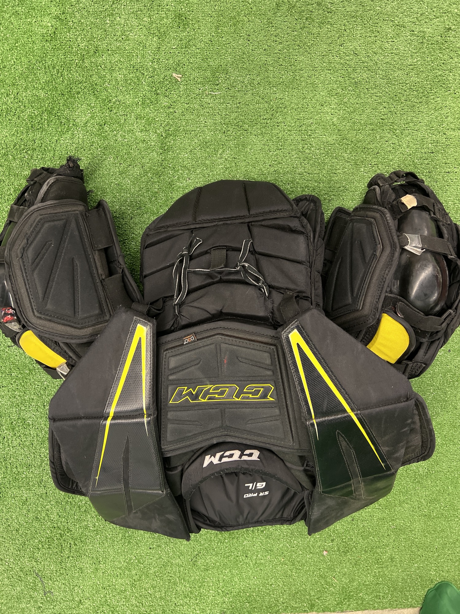 Used Large CCM Premier Pro Goalie Chest Protector SidelineSwap