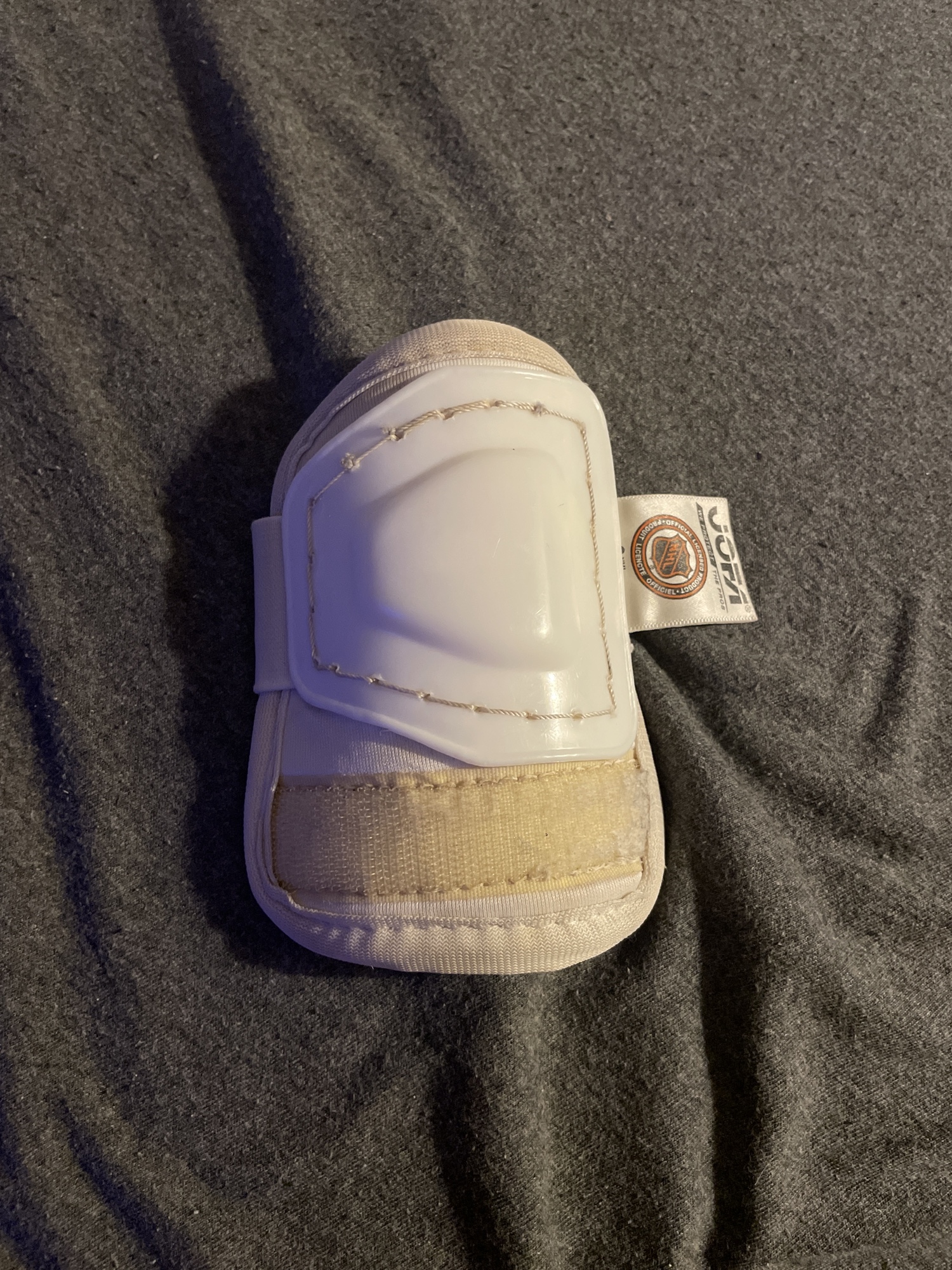 *RARE* Jofa Wrist Guard (ONE) SidelineSwap