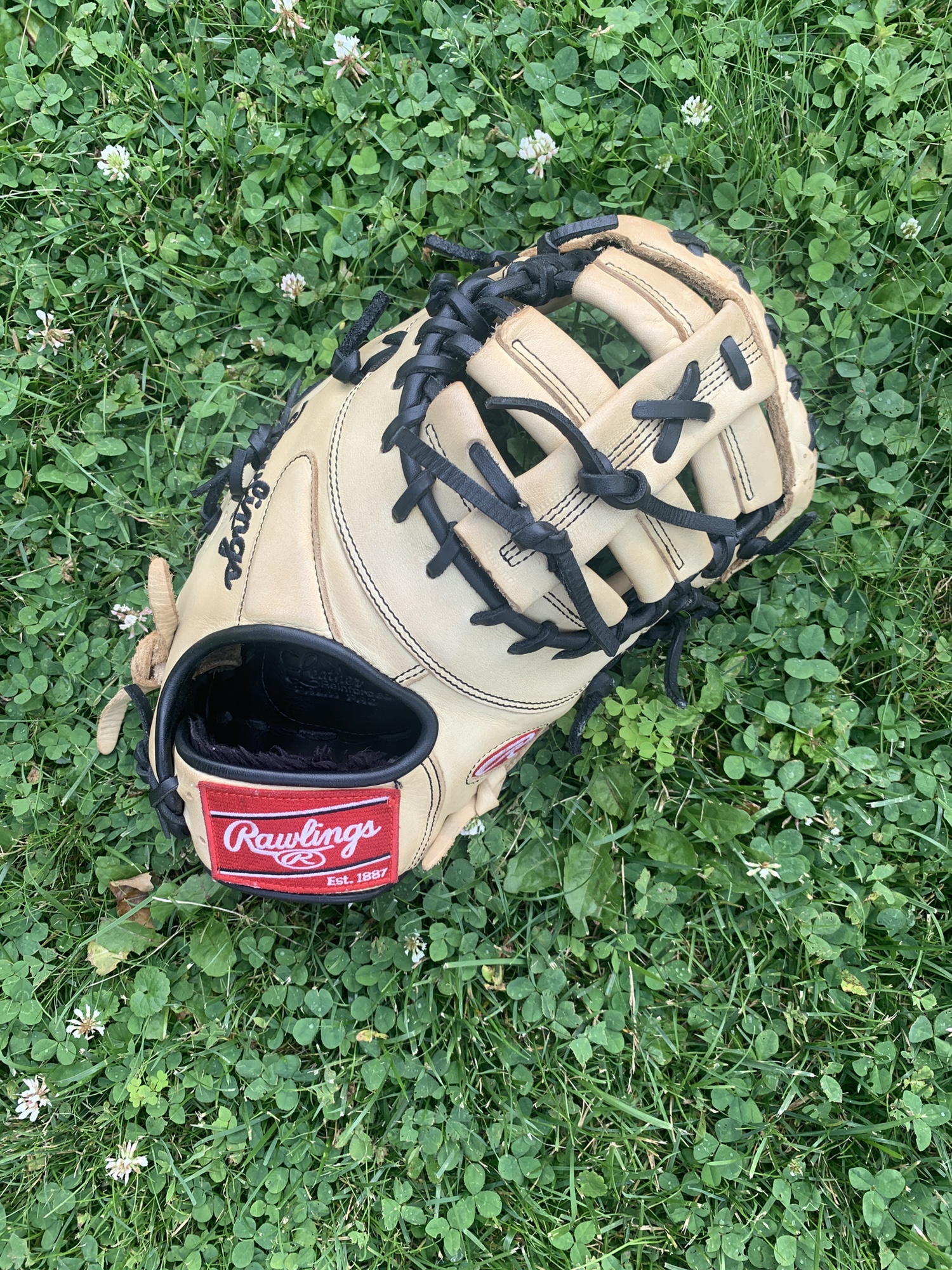 LIKE NEW Rawlings Gold Glove Elite First Base Mitt 13” RHT SidelineSwap