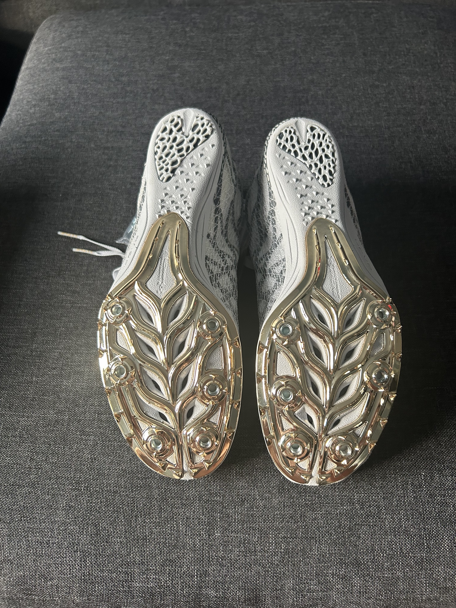 NEW UA HOVR Miler Pro 3 Women’s Track Spikes Size 7.5 SidelineSwap