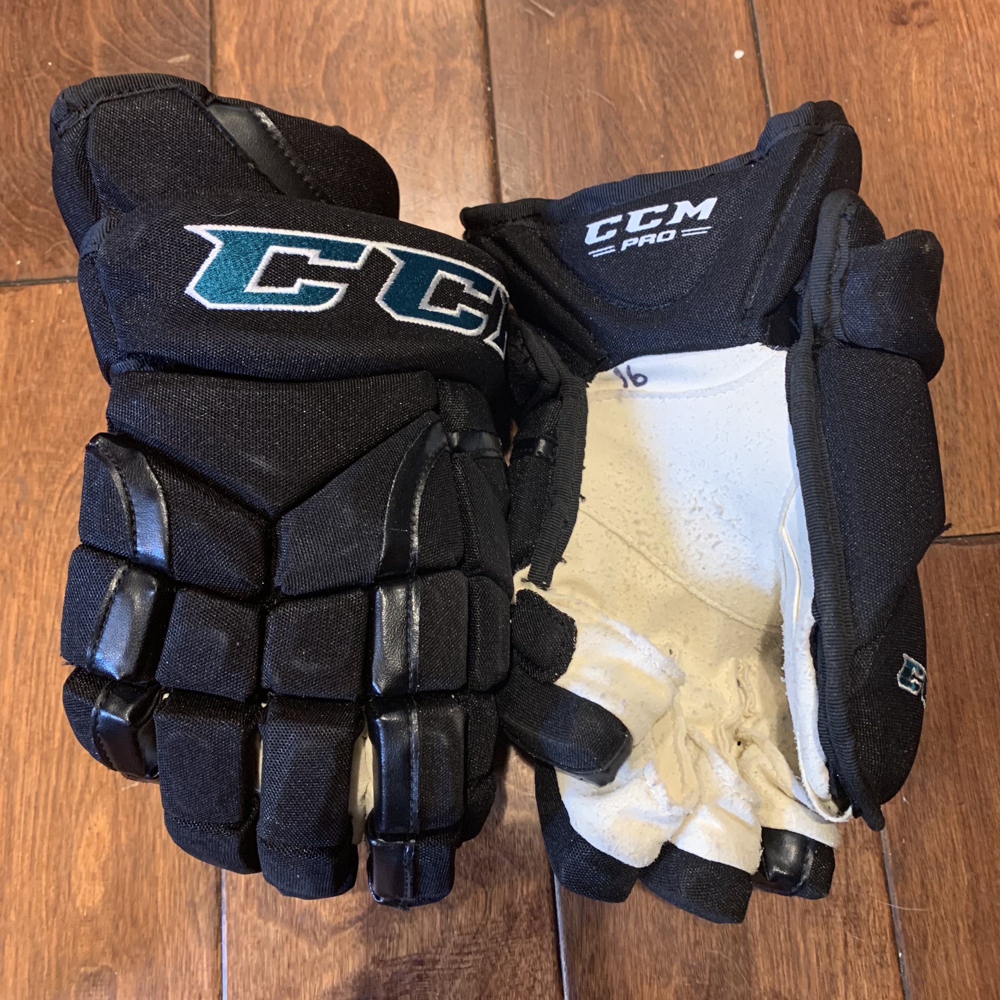 13" CCM HG12XP San Jose Sharks Pro Stock Gloves *READ FULL