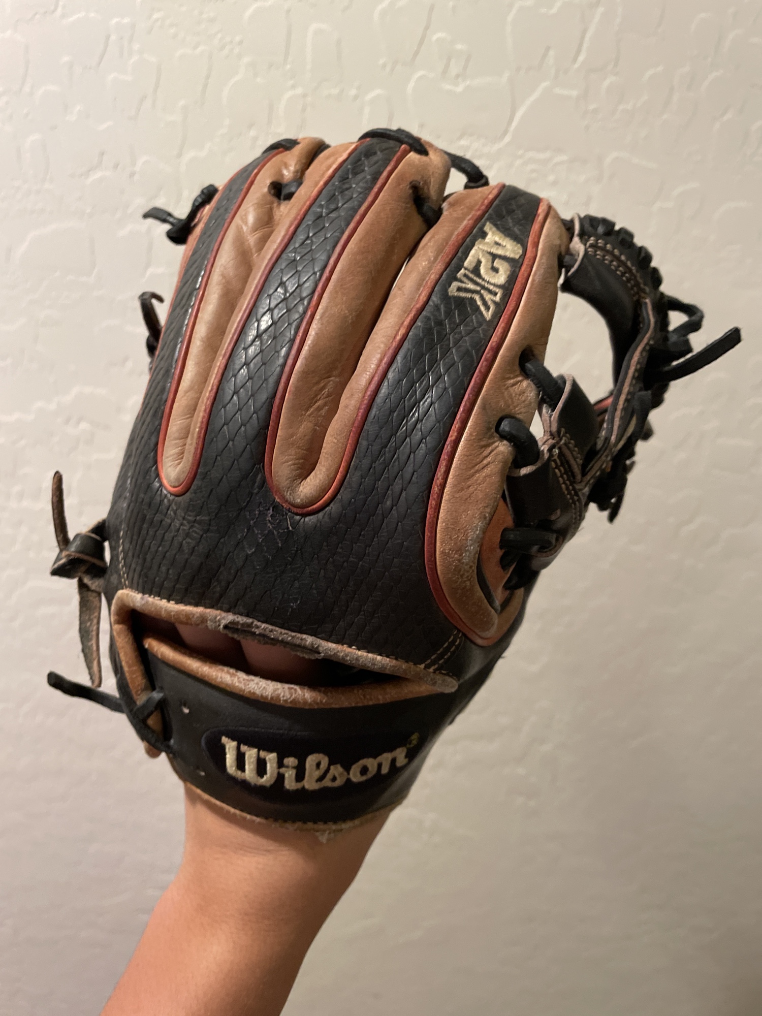 Wilson A2K Datdude 11.5 inch baseball glove *used* Damaged binding and