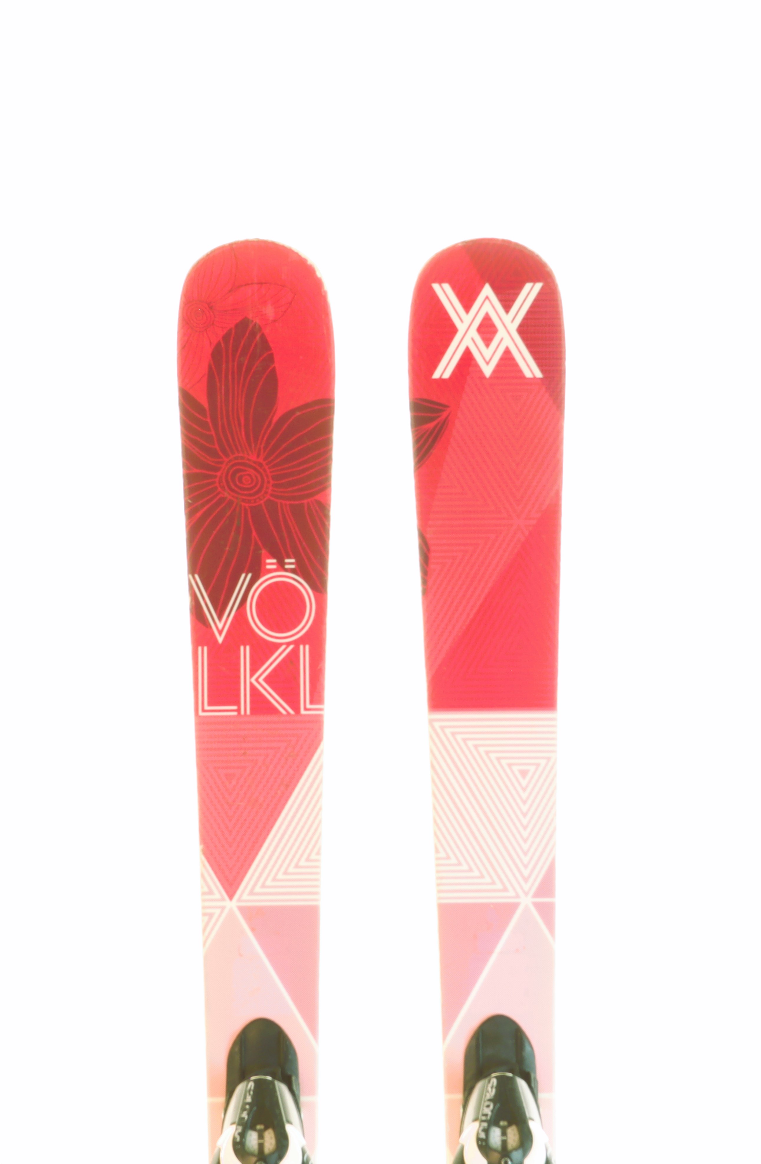 Used 2015 Volkl Yumi Skis with Salomon Z10 Bindings Size 154 (Option