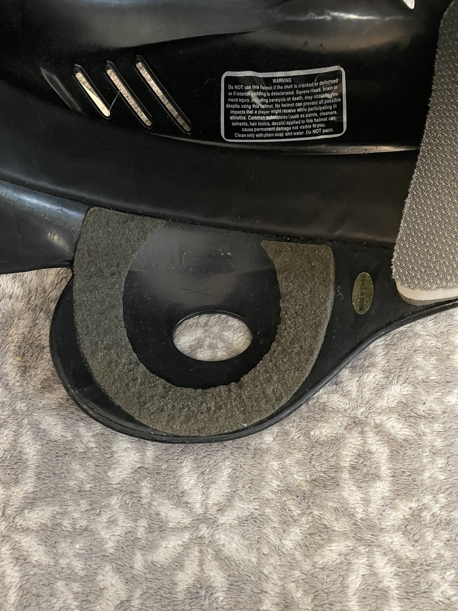 New *For Left Handed Hitter* Black One Ear 7 5/8 Rawlings Batting