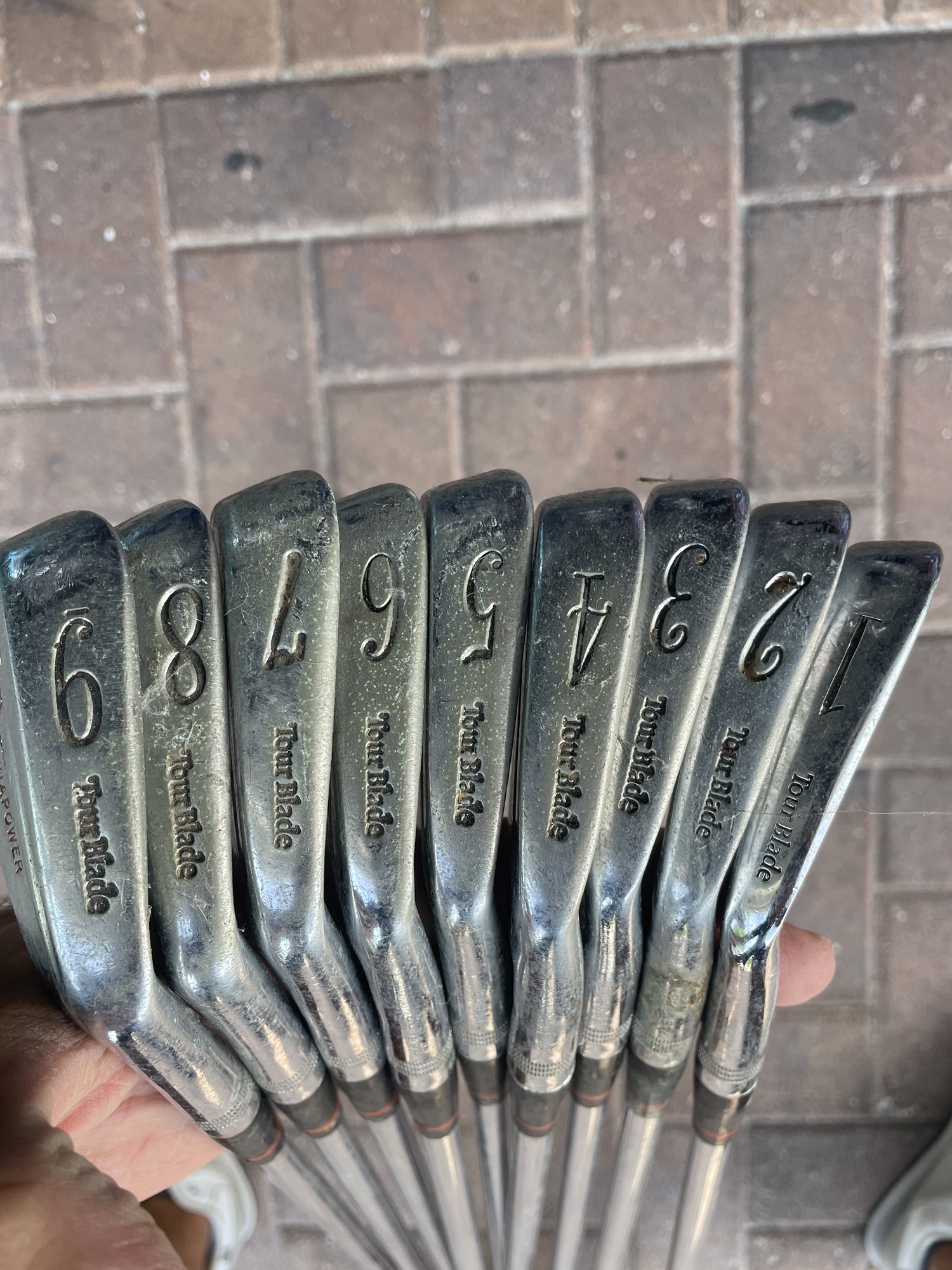 Wilson Staff Dynapower iron set in right hand 9 pc set SidelineSwap