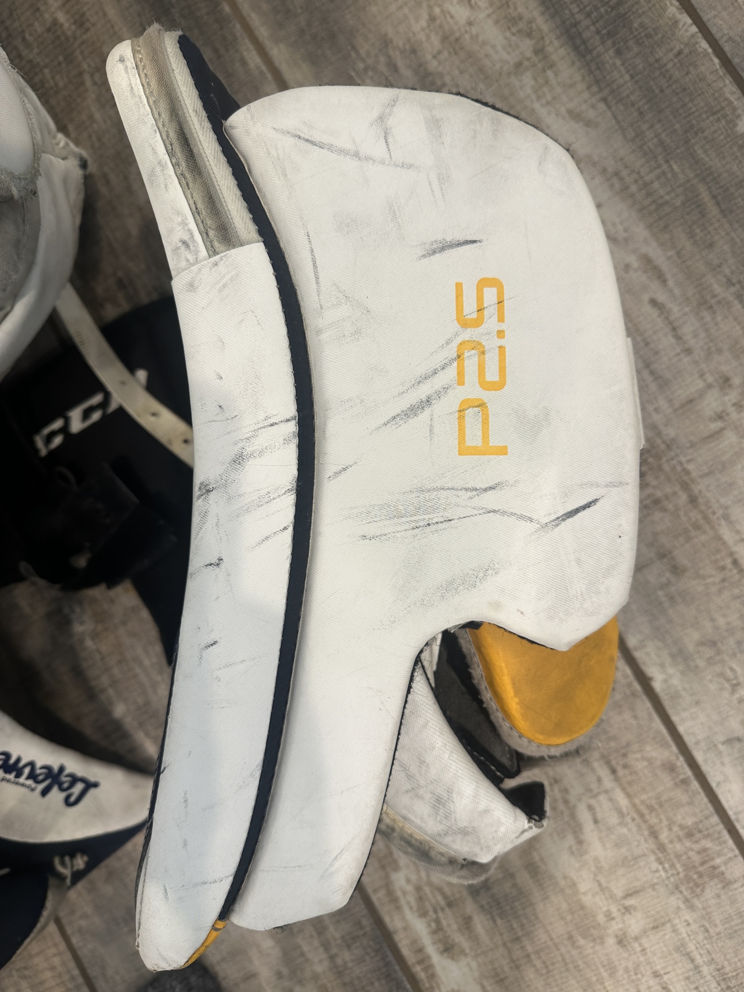 26+1 CCM Premiere 2.5 Ice Hockey Goalie Set SidelineSwap