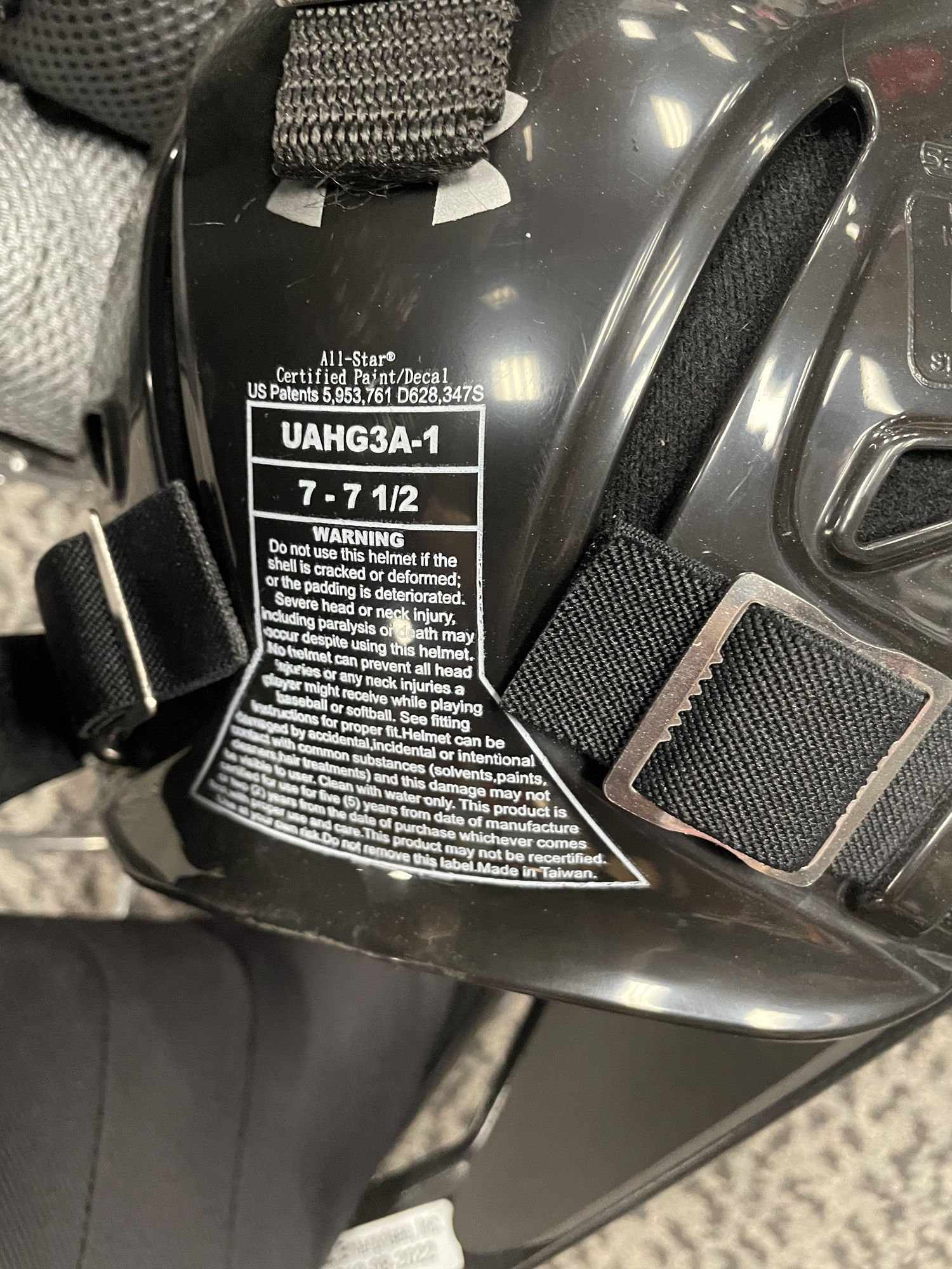 Under Armour Black Converge 2 Pro Adult Catchers set SidelineSwap