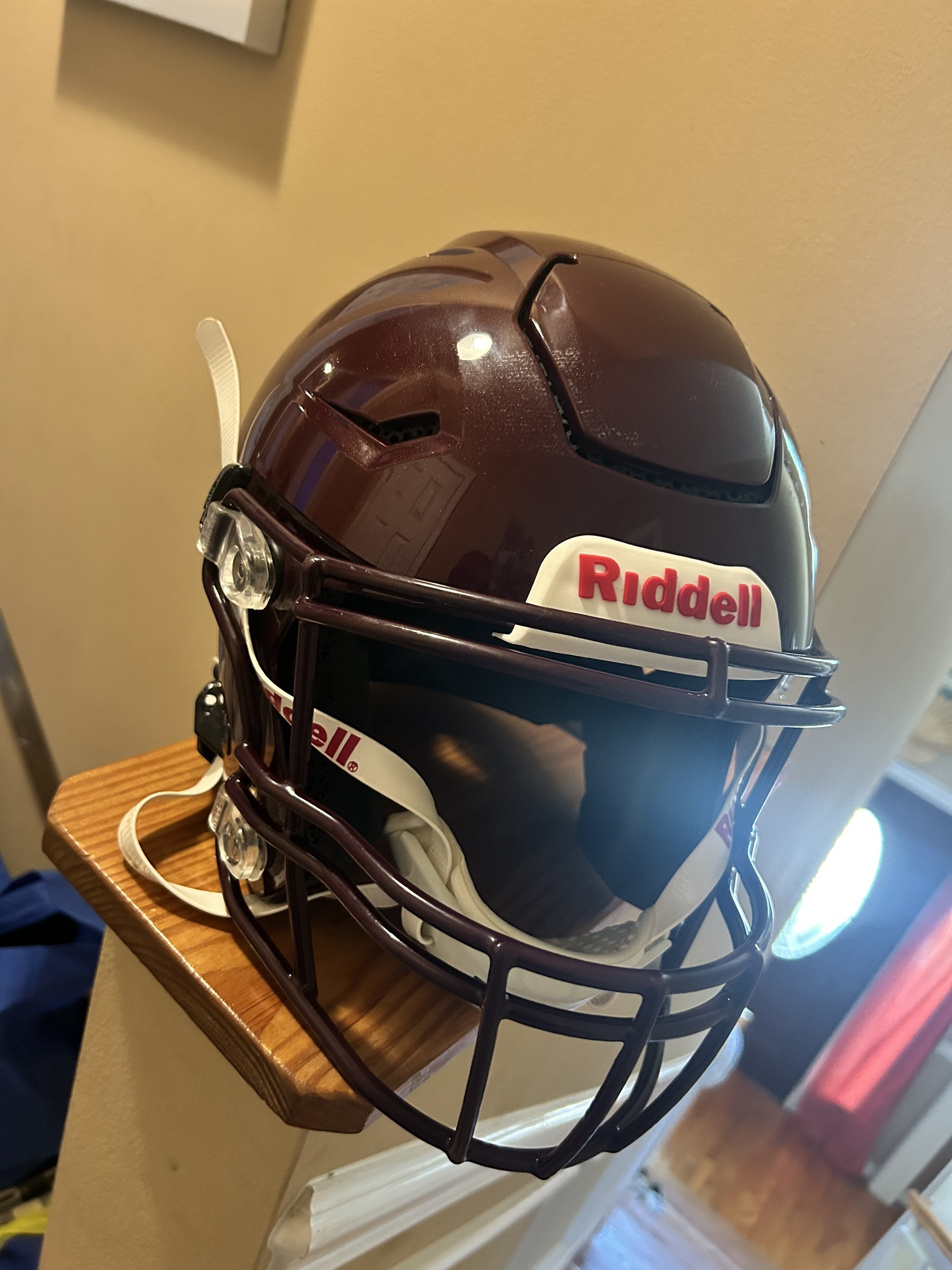 Youth Small/Medium Riddell SpeedFlex Helmet SidelineSwap