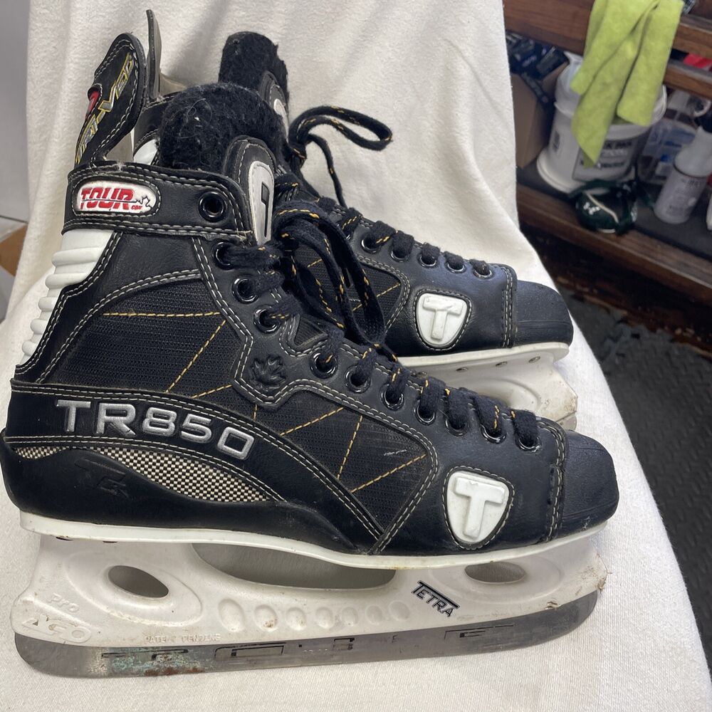 Senior Adult Size 11 TOUR TRIVEC TR850 Ice Hockey Skates SidelineSwap