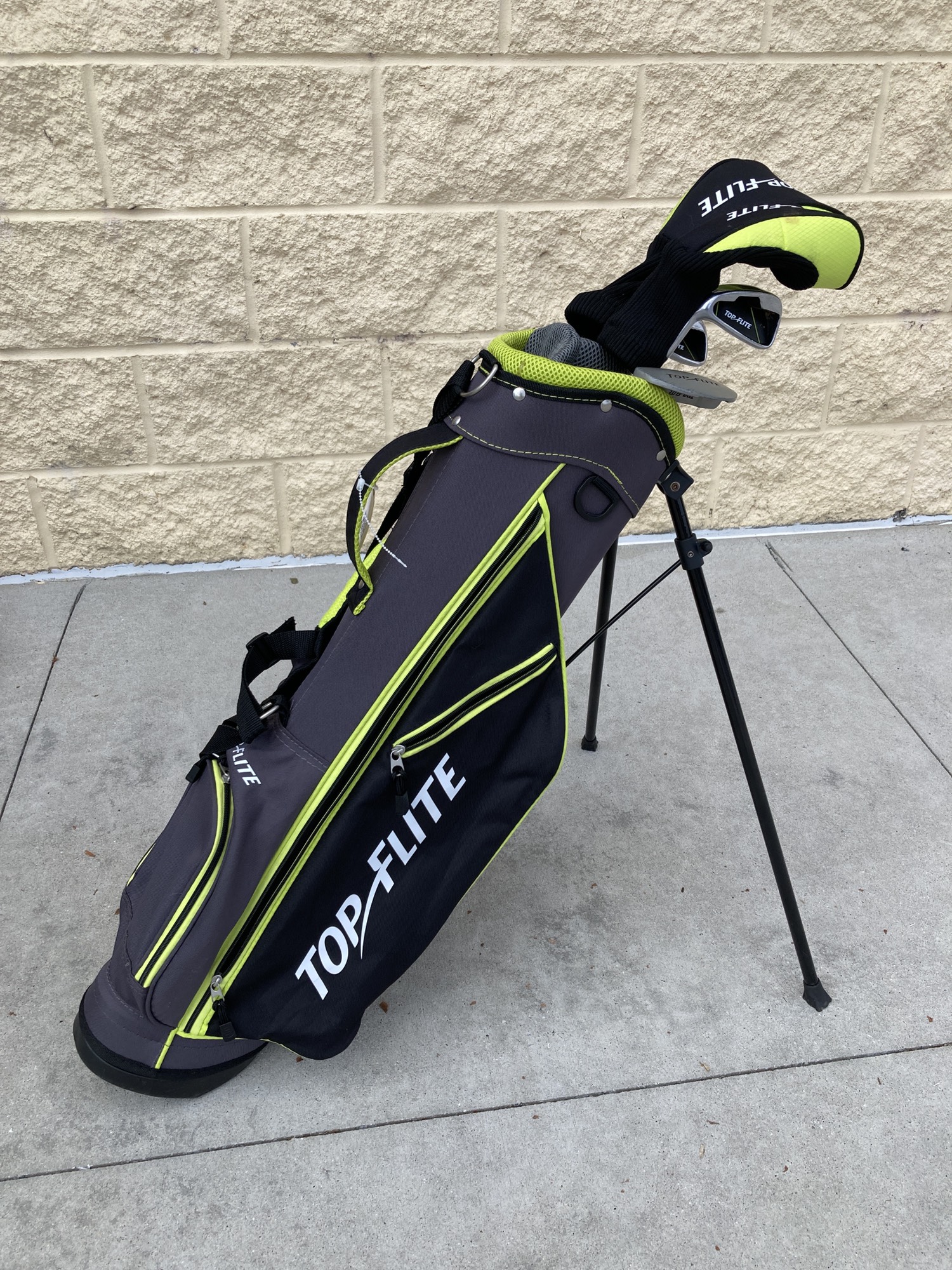 Used Junior Top Flite Left Club set SidelineSwap
