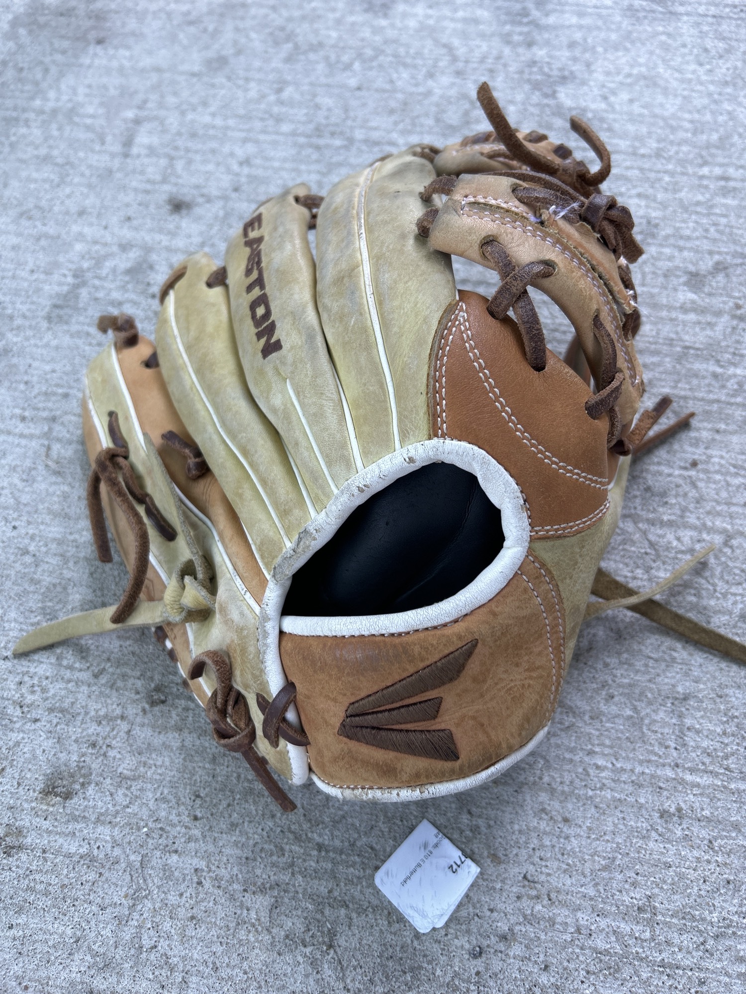 Used Easton X series Right Hand Throw Baseball Glove 11.5" SidelineSwap