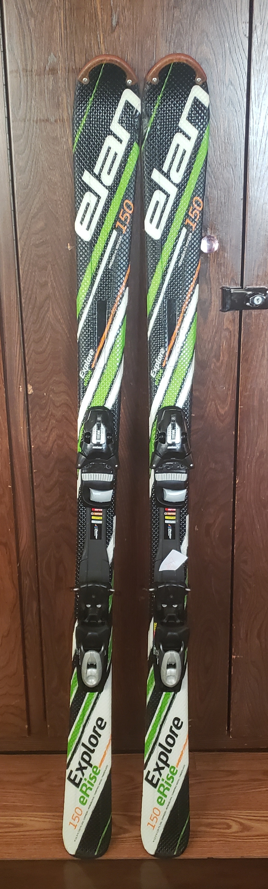 150cm Adult SKIS Elan EXPLORER eRISE w/ELAN ESP10 BINDINGS *USED* GOOD