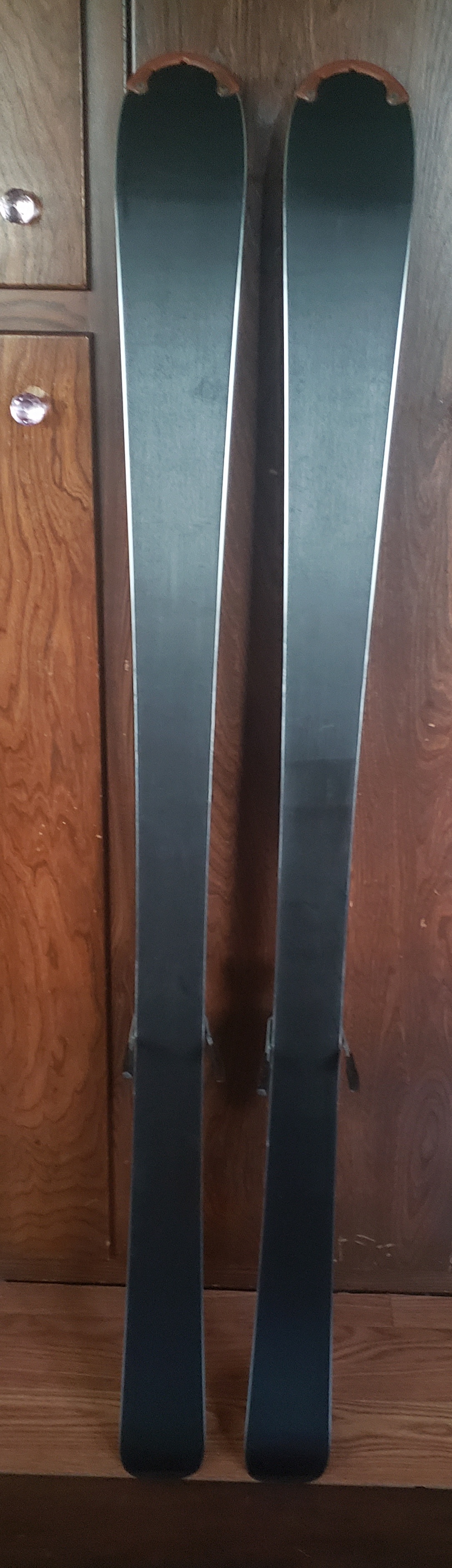 150cm Adult SKIS Elan EXPLORER eRISE w/ELAN ESP10 BINDINGS *USED* GOOD