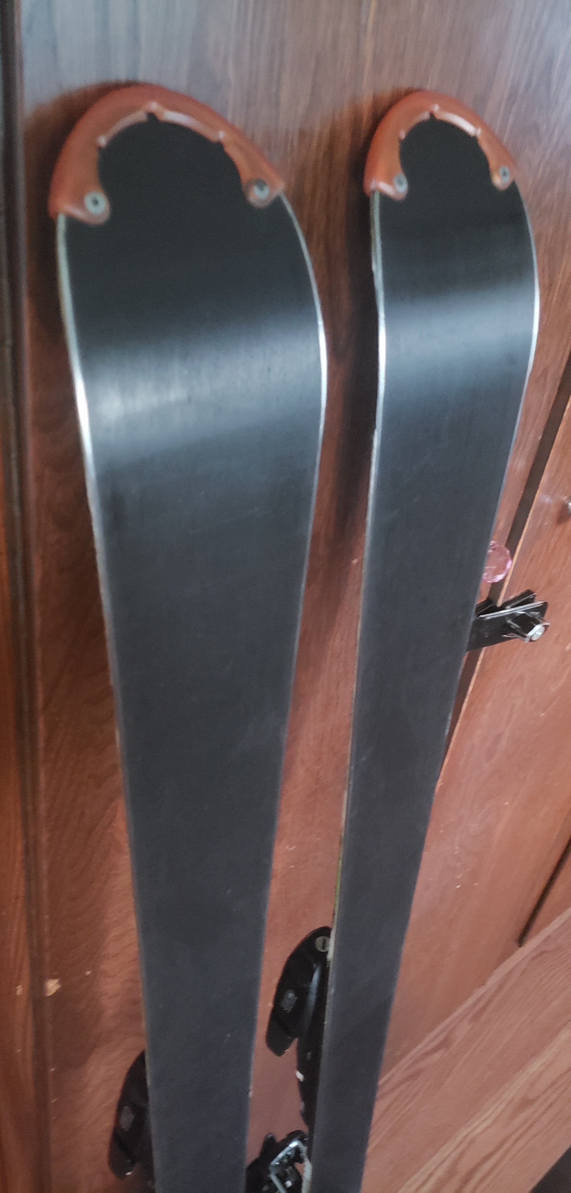 150cm Adult SKIS Elan EXPLORER eRISE w/ELAN ESP10 BINDINGS *USED* GOOD