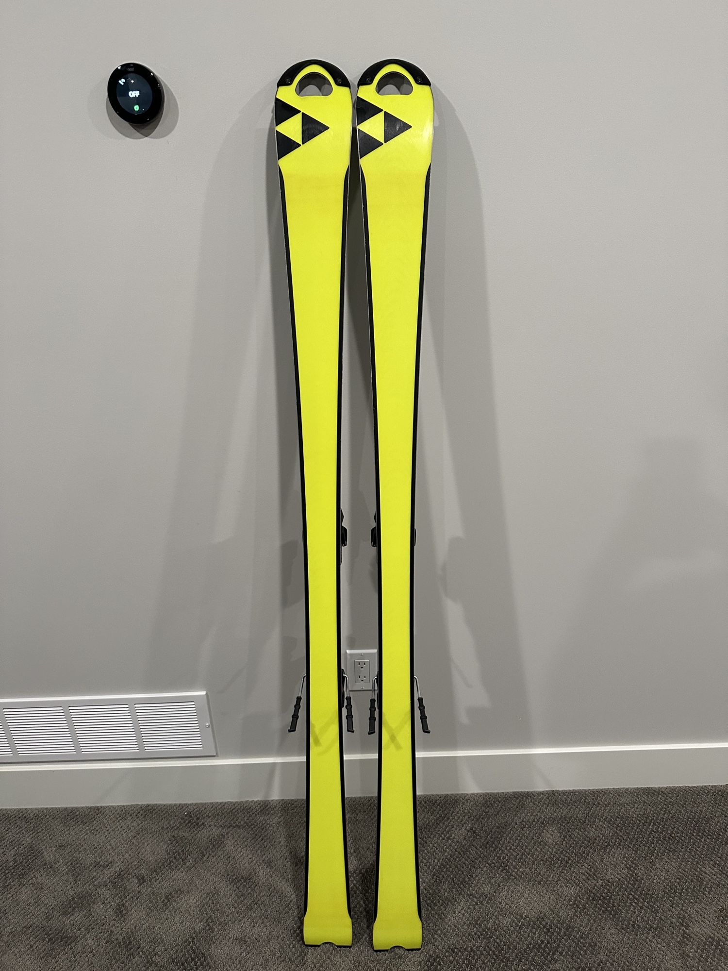 Fischer RC4 World Cup SL Skis 165cm w/ Z17 Bindings