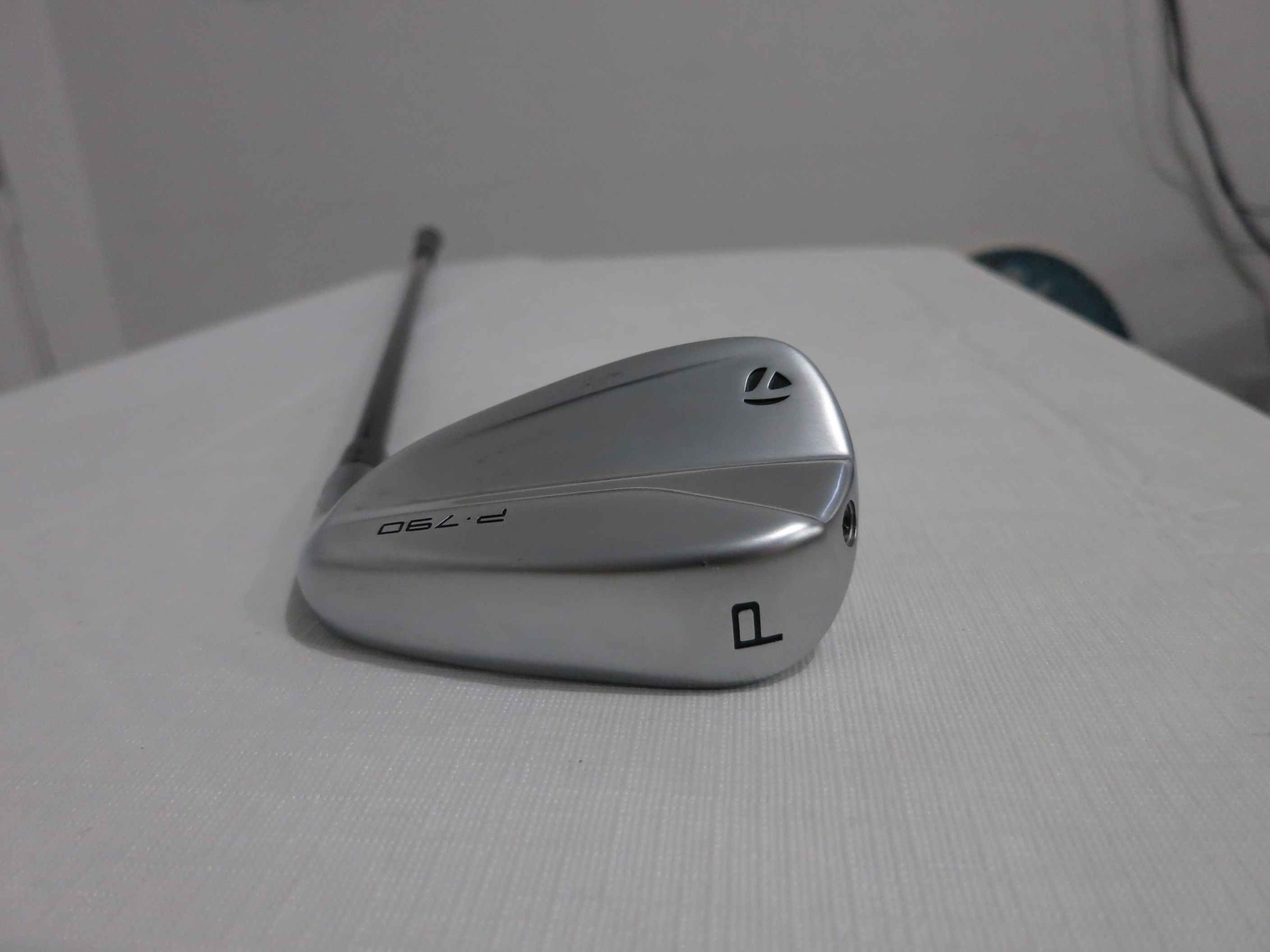 TaylorMade P790 Pitching Wedge PW 45* Regular Flex Graphite +0.5