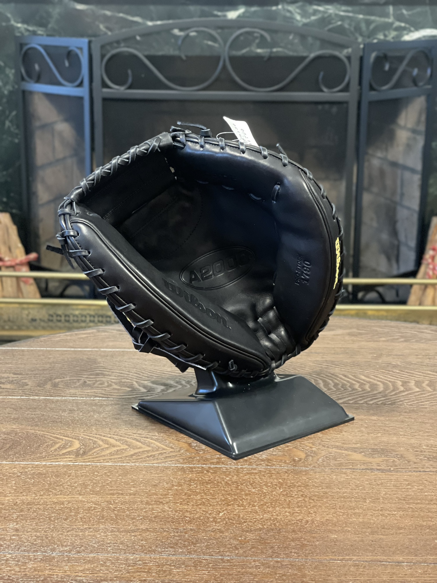 Wilson A2000 Pro Issue 1790 Catchers Mitt 34" Made In Japan New With