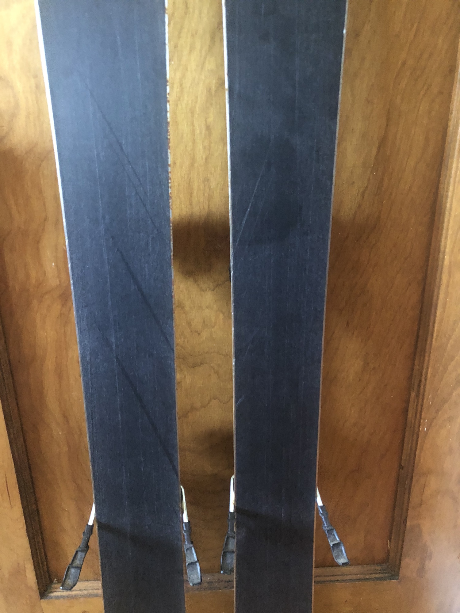 Volkl Kenja 149cm with Adjustable Marker Gripwalk Bindings SidelineSwap