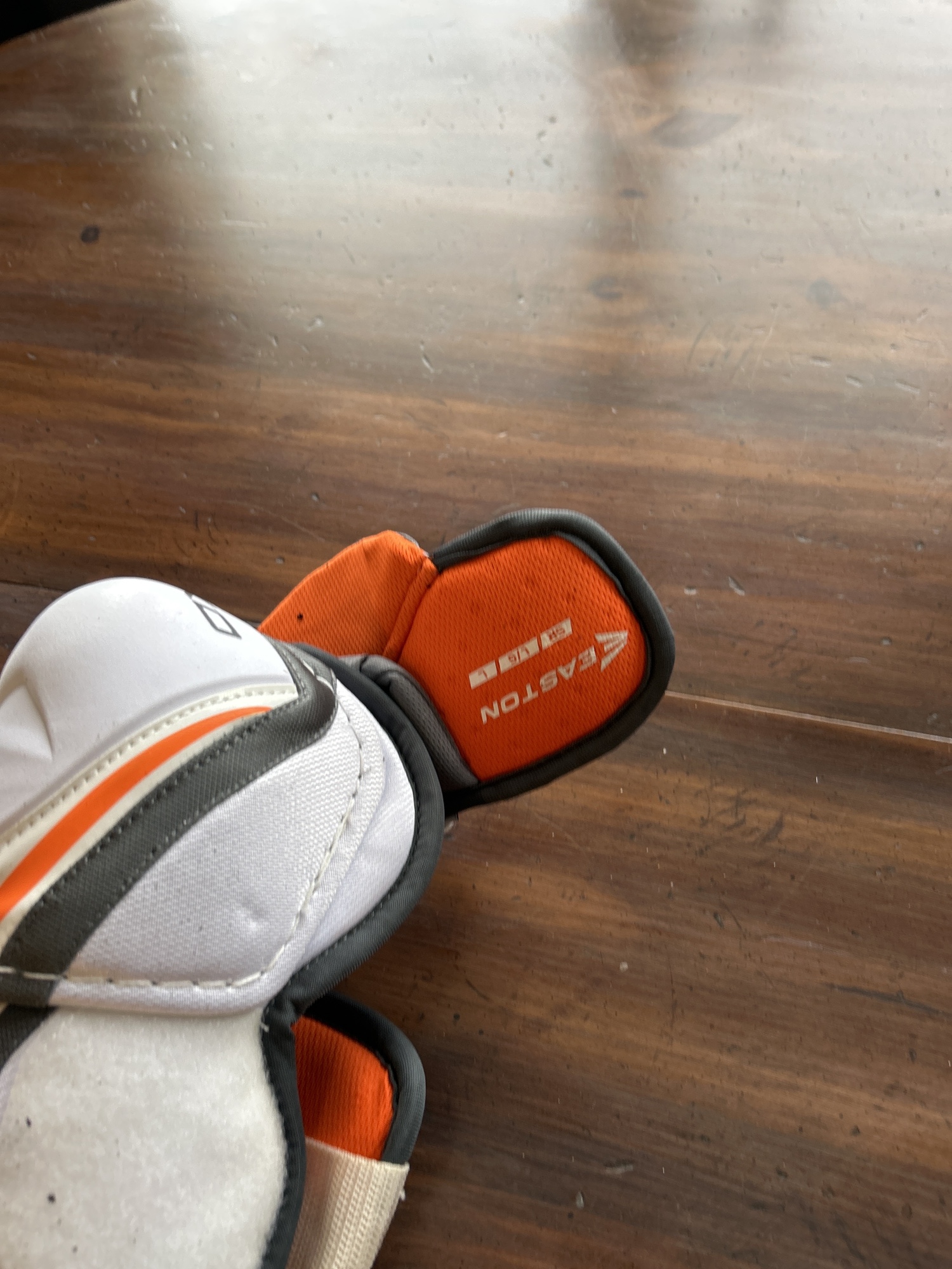 Used Large Easton Mako Elbow Pads SidelineSwap